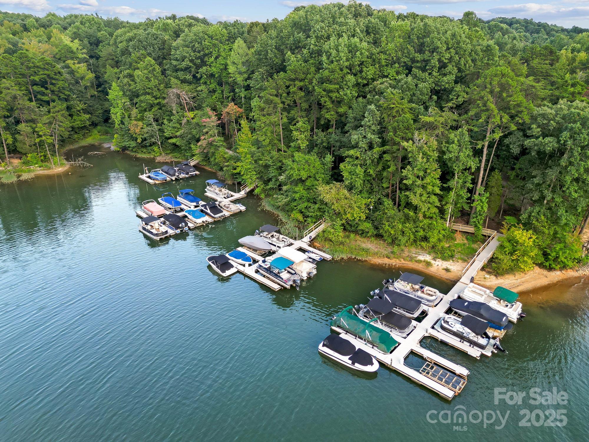 409 Stonewater Bay Lane