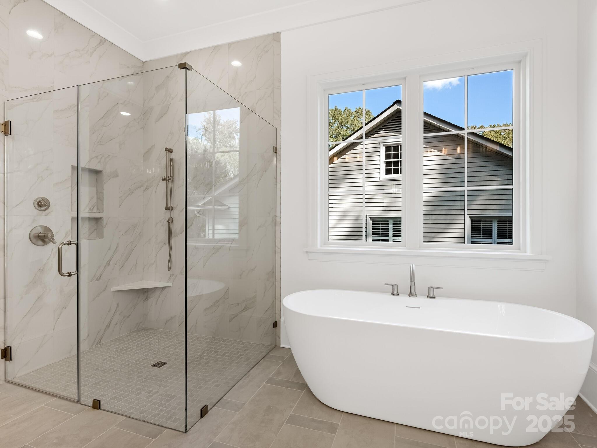 1511 Cavendish Court