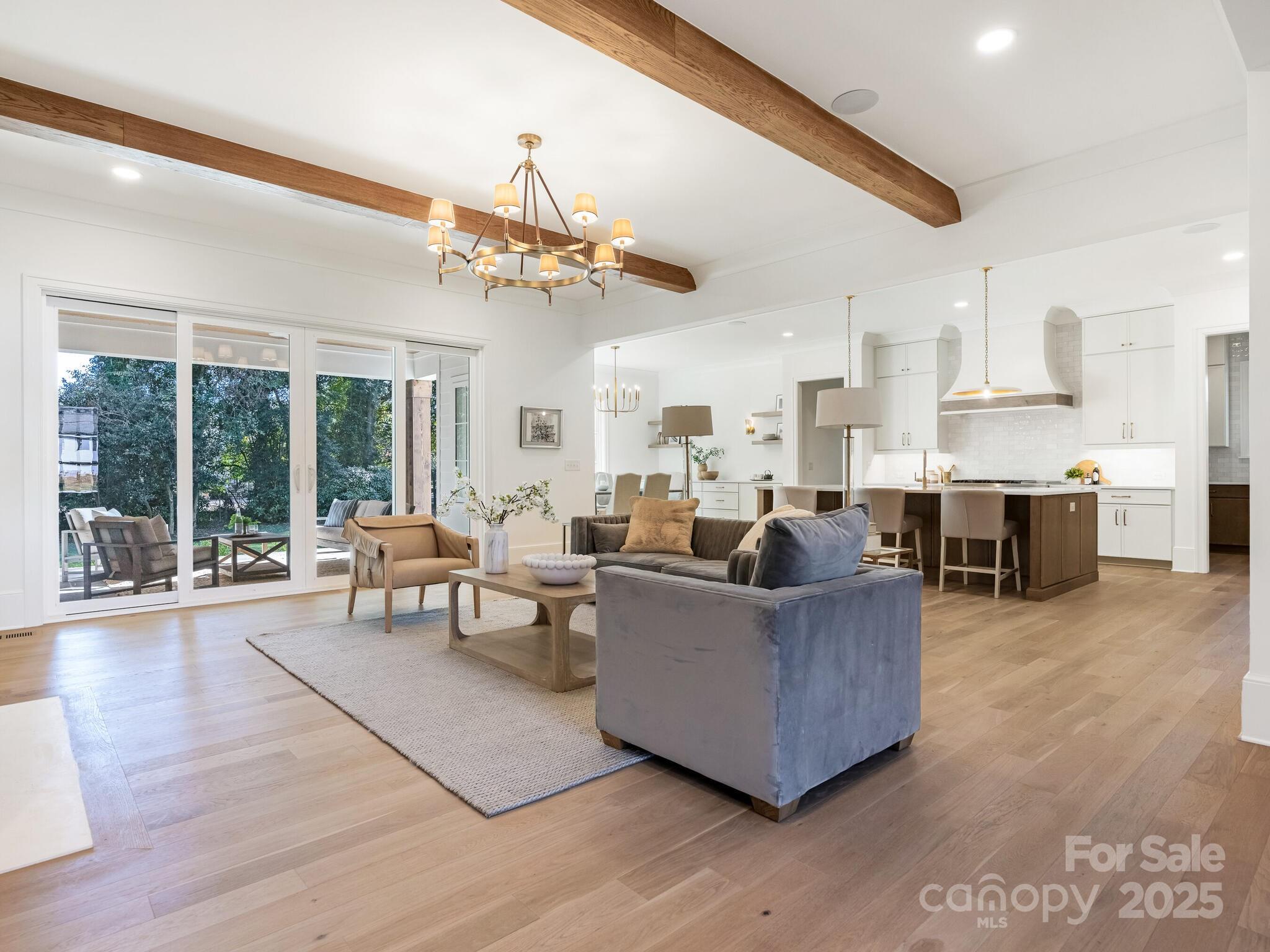 1511 Cavendish Court