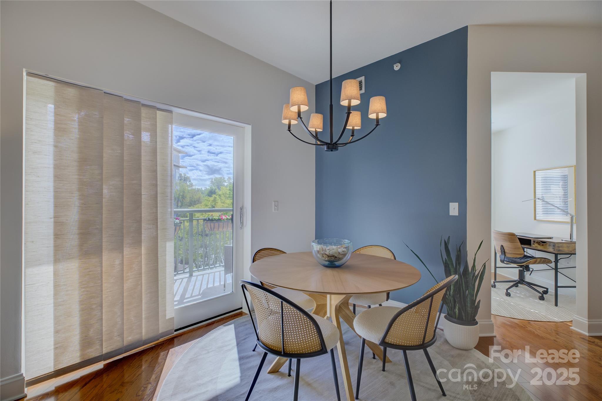 721 Governor Morrison Street