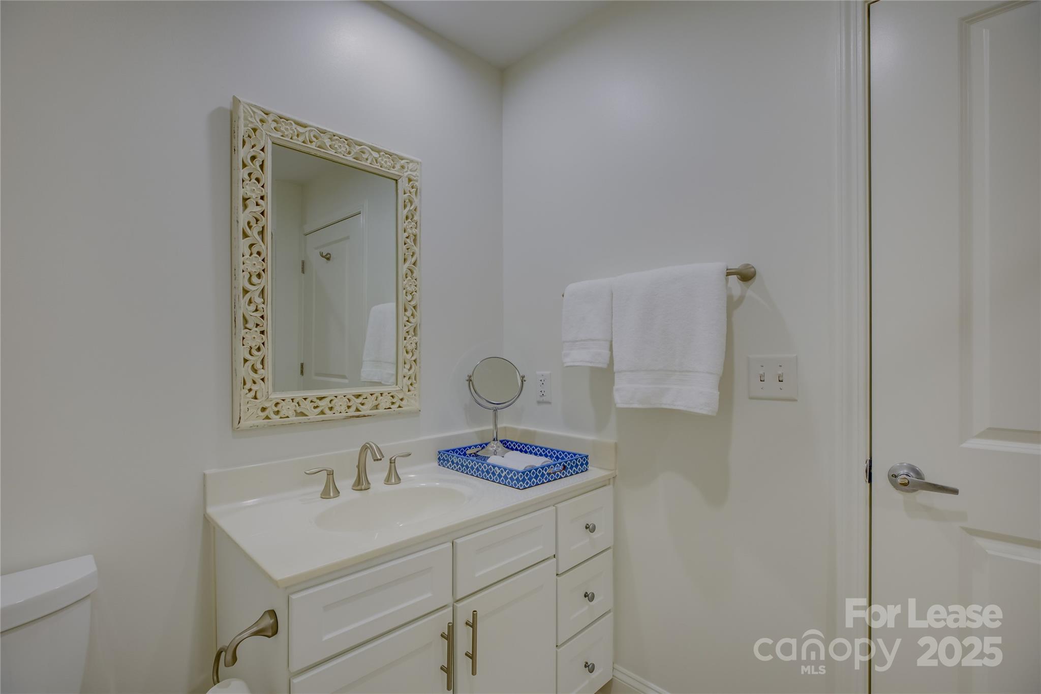 721 Governor Morrison Street