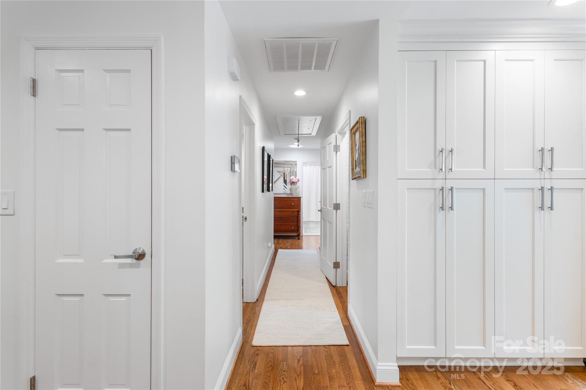 3101 Brookridge Lane