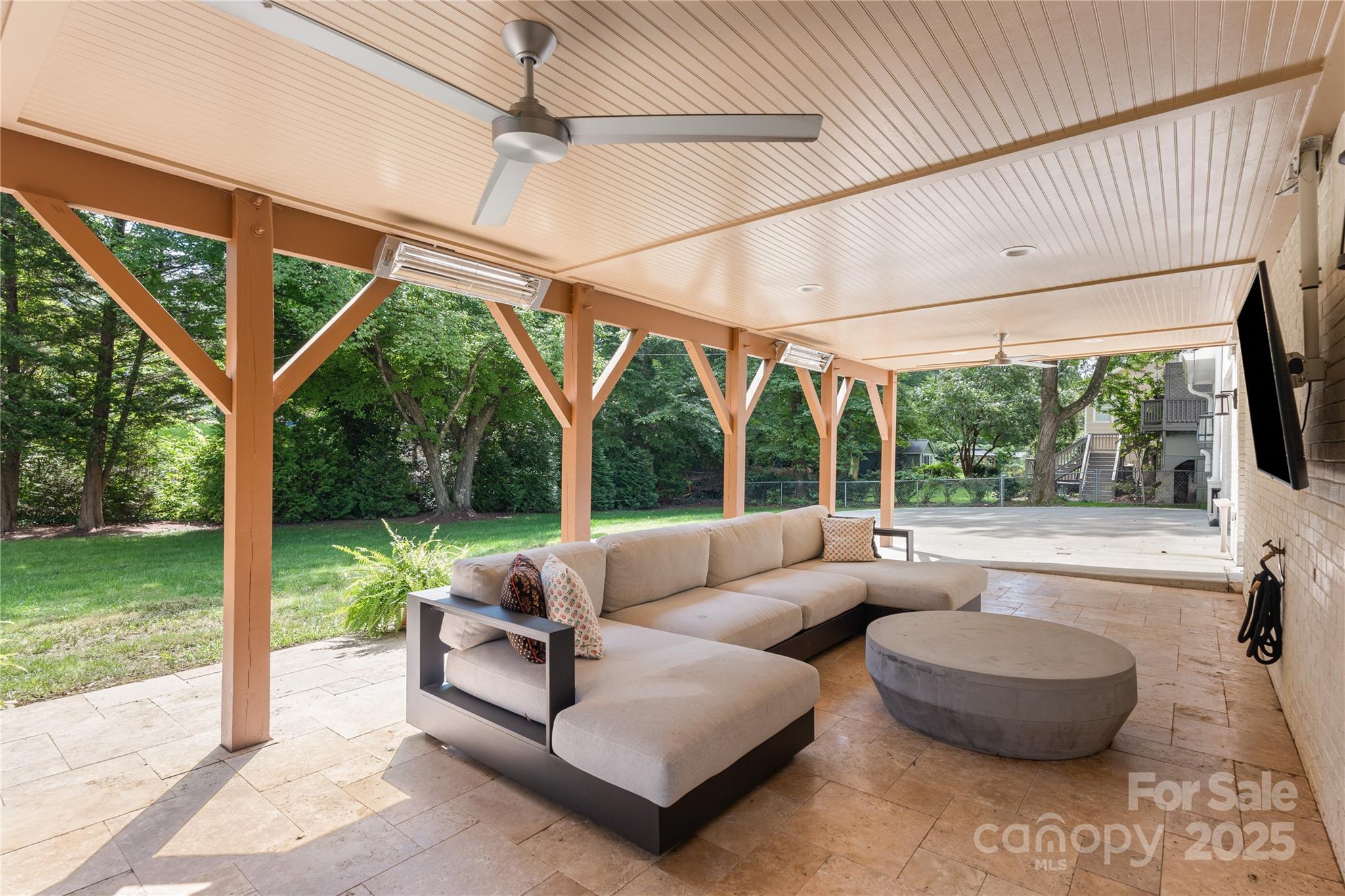 3101 Brookridge Lane