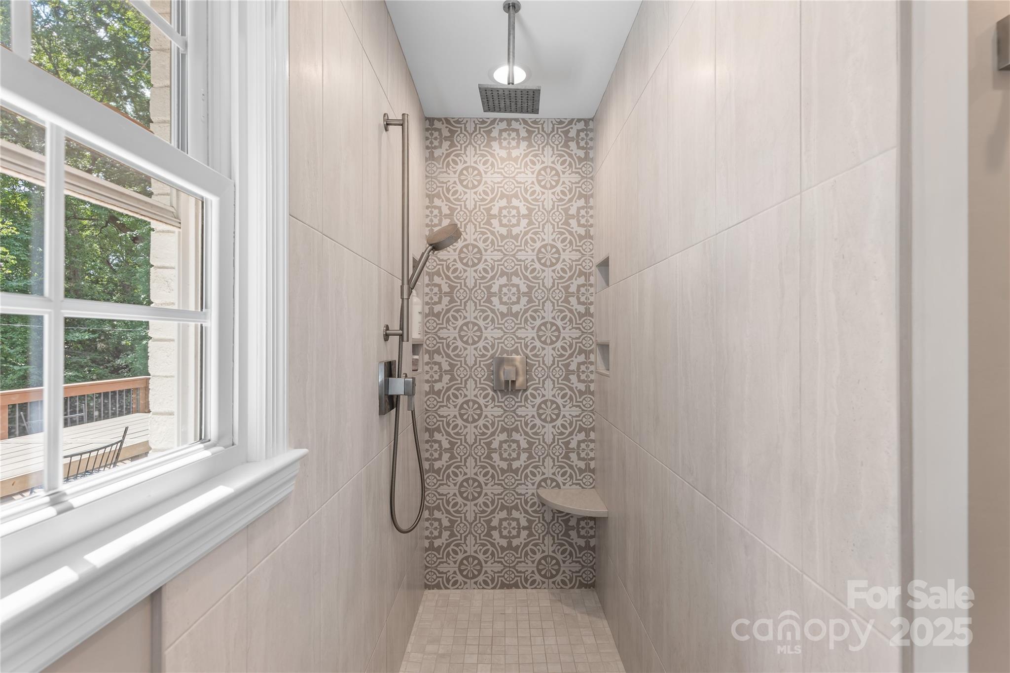 3101 Brookridge Lane