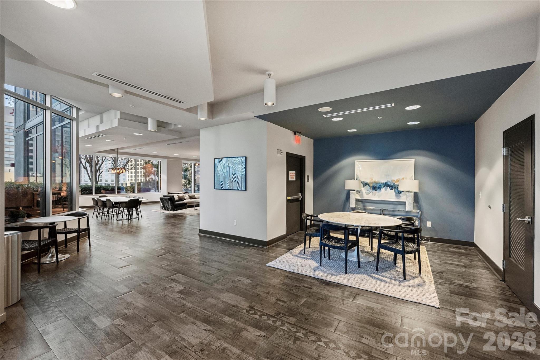 210 N Church Street Unit: 1506