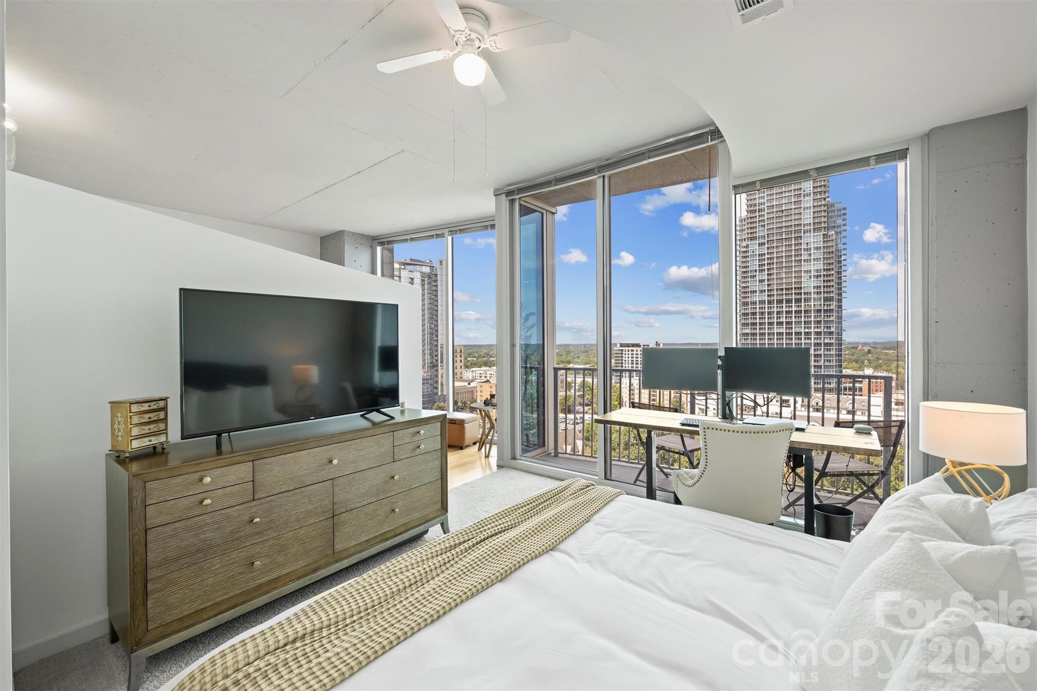 210 N Church Street Unit: 1506