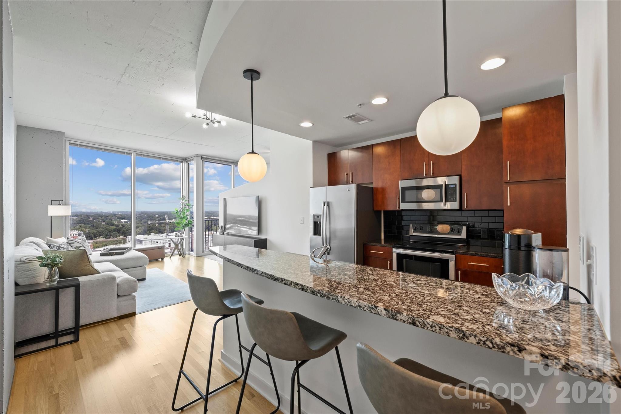 210 N Church Street Unit: 1506