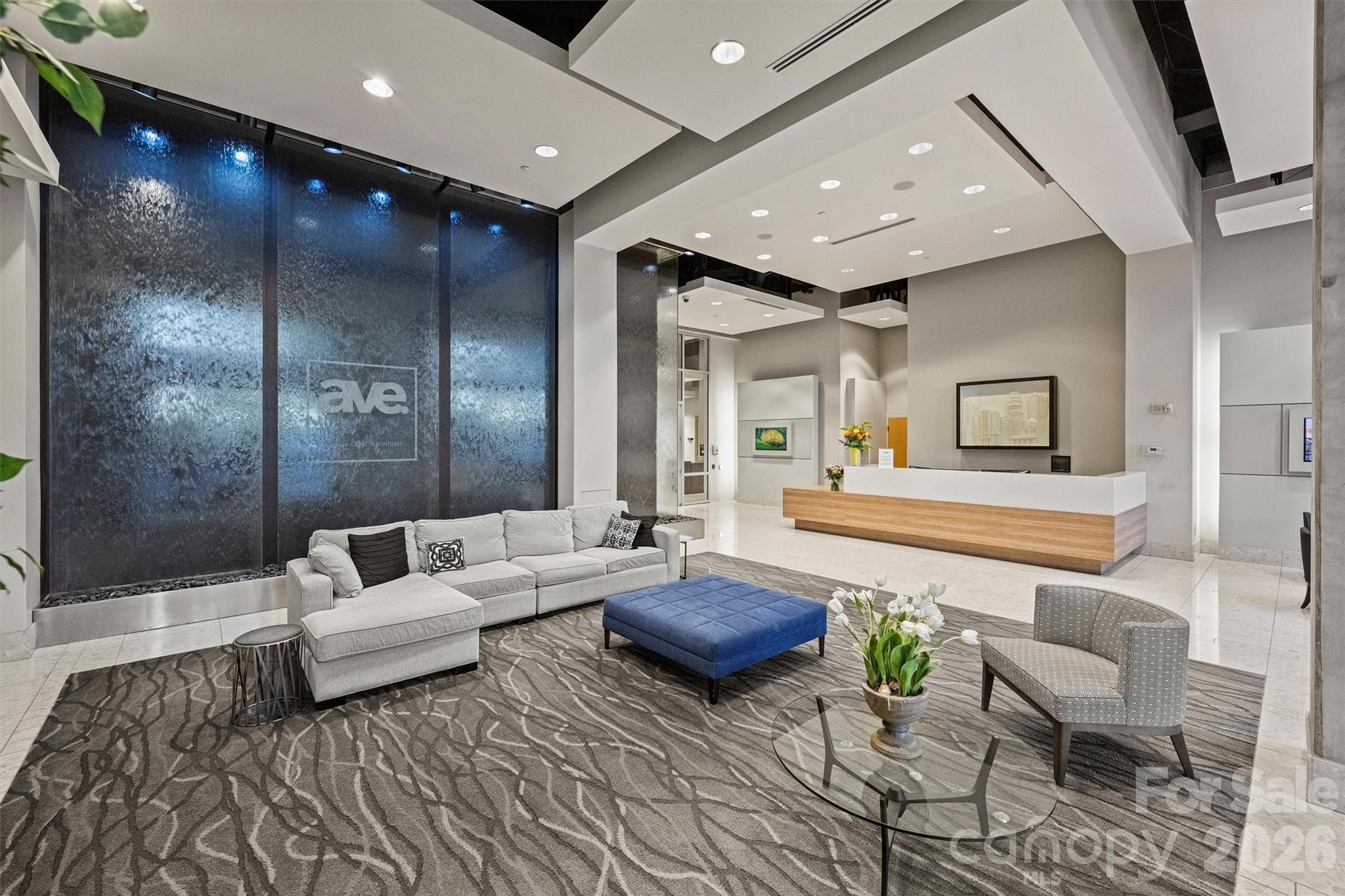 210 N Church Street Unit: 1506