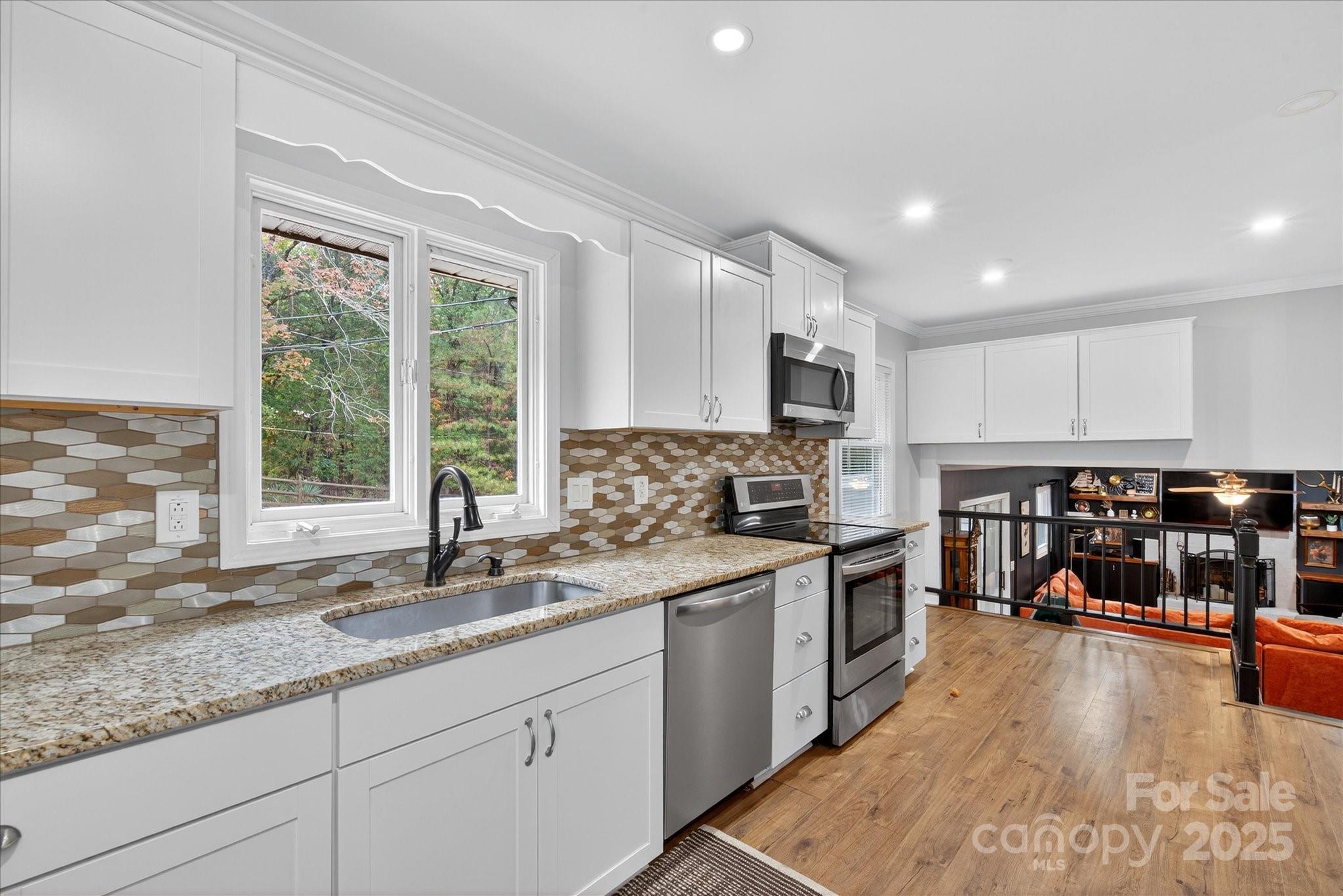 13423 Idlefield Lane