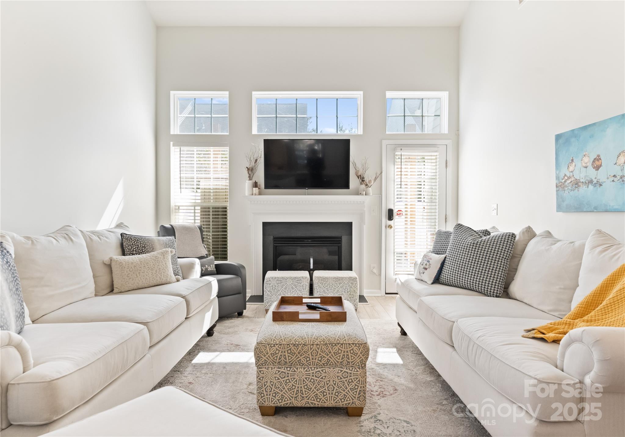 6040 Queens Walk Court