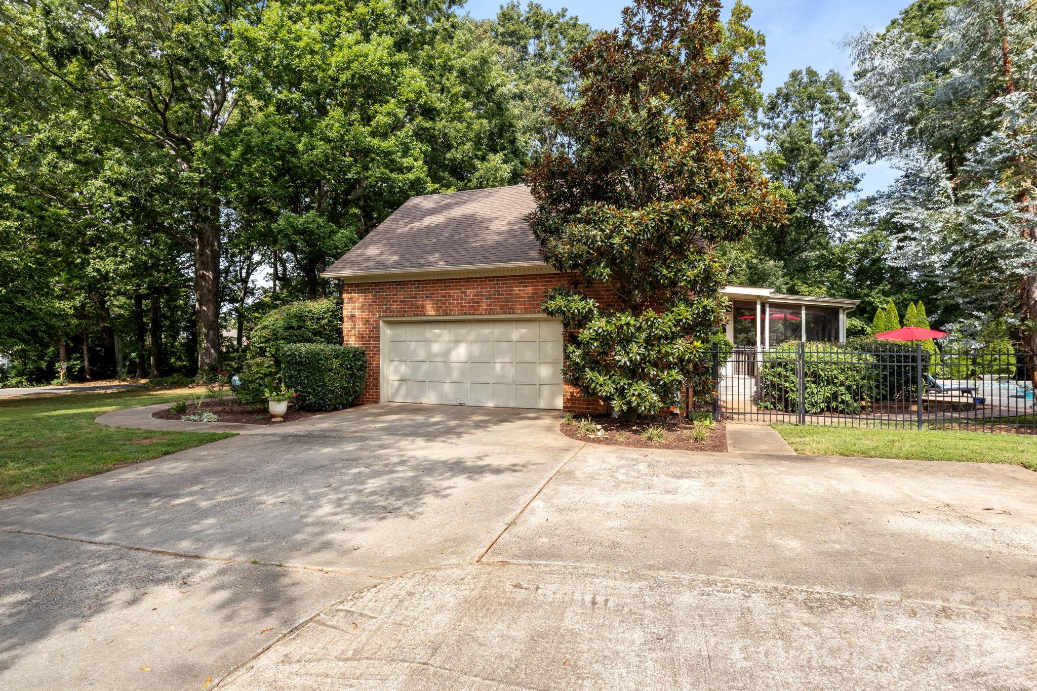 21316 Sandy Shore Lane