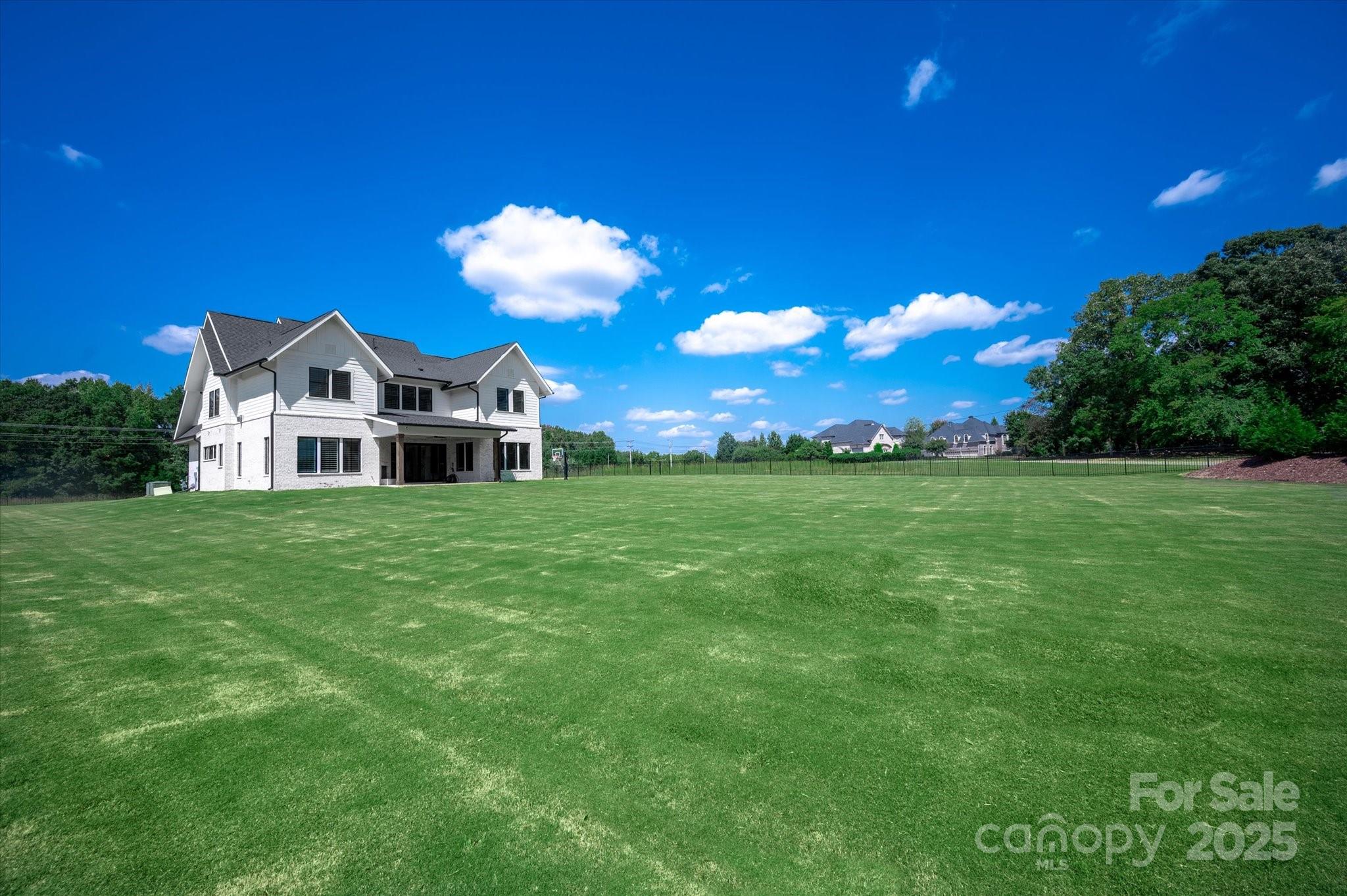 1405 Waxhaw Marvin Road