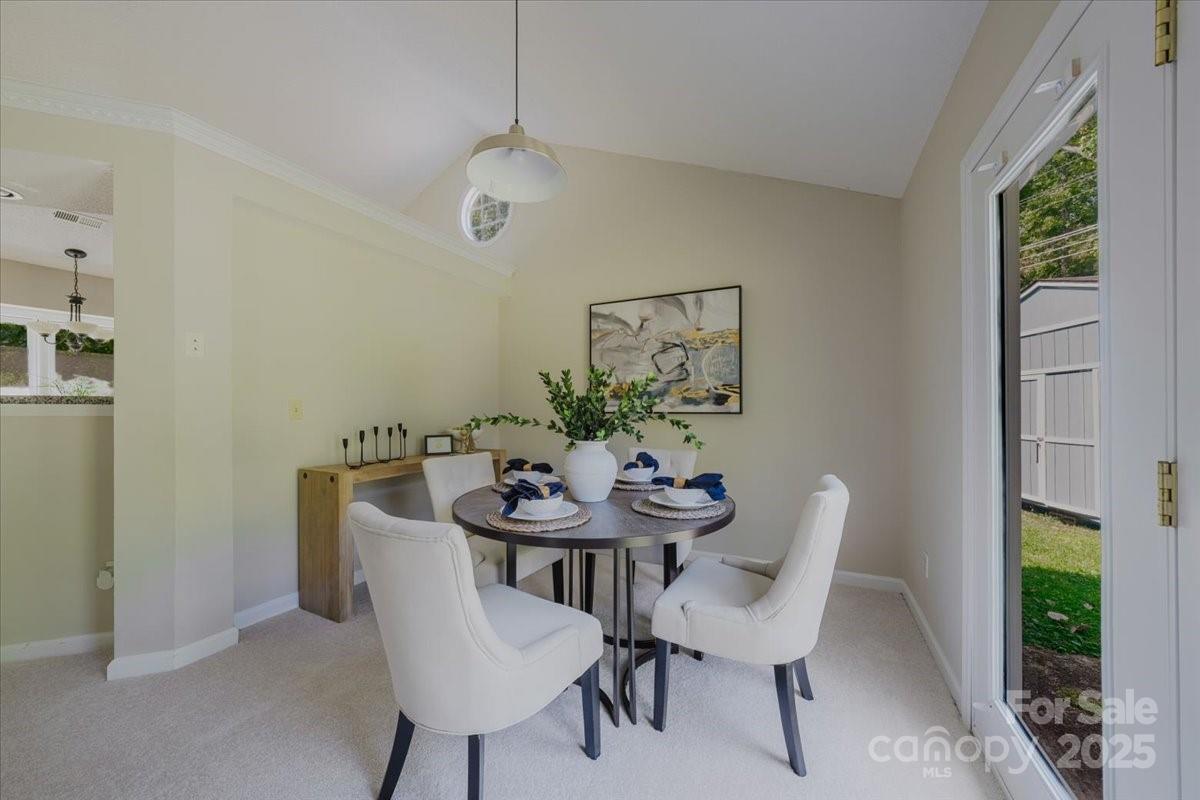 4205 Hounds Run Drive