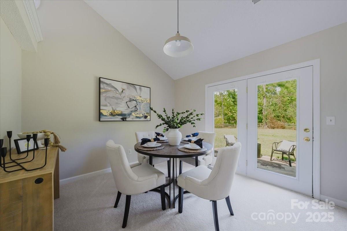 4205 Hounds Run Drive