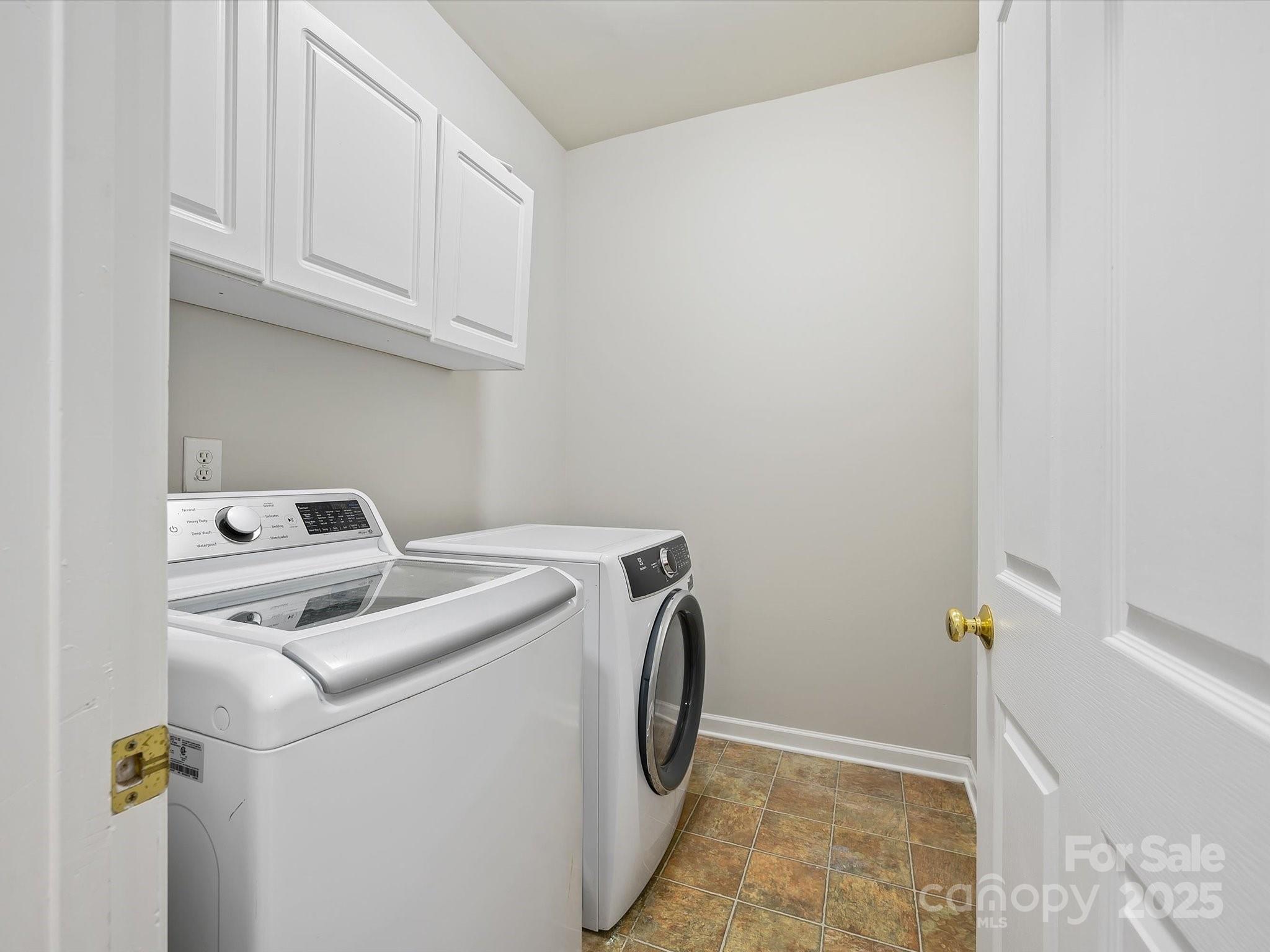 11012 Southfield Drive