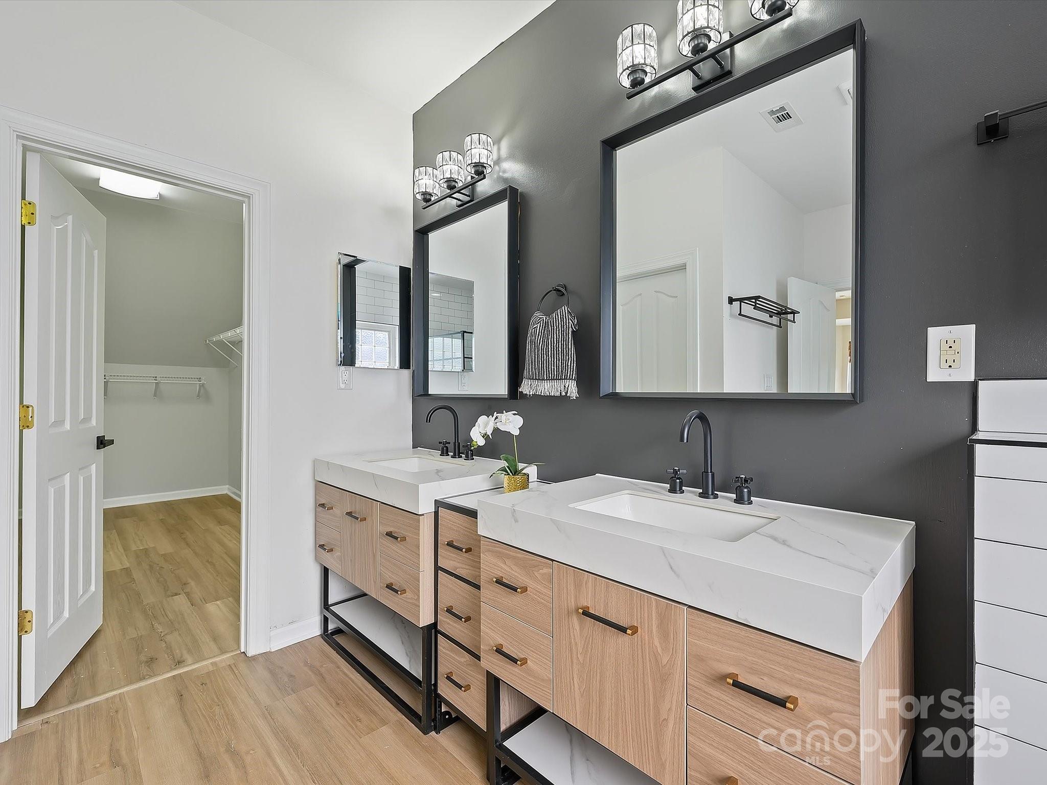 11012 Southfield Drive