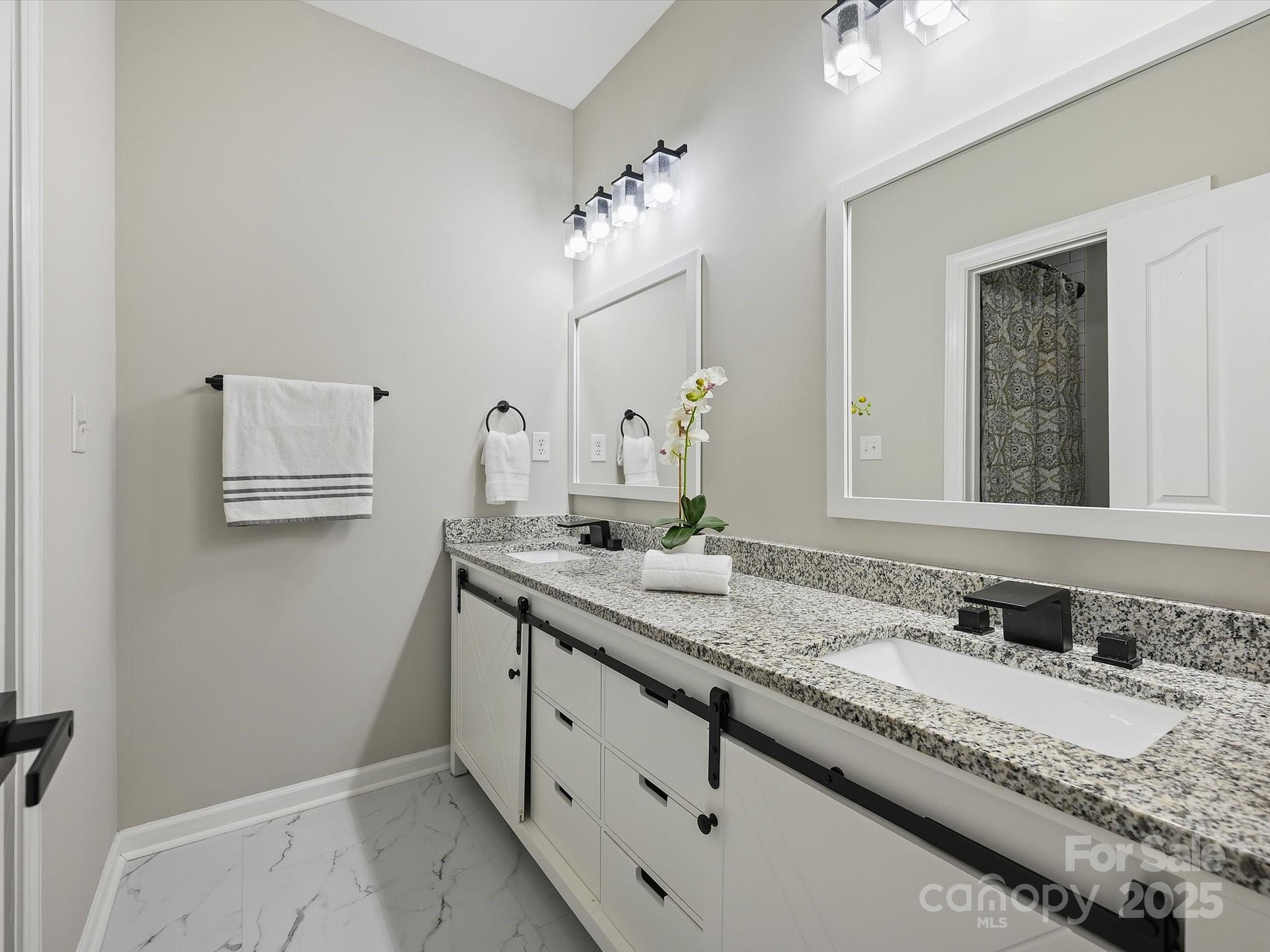 11012 Southfield Drive