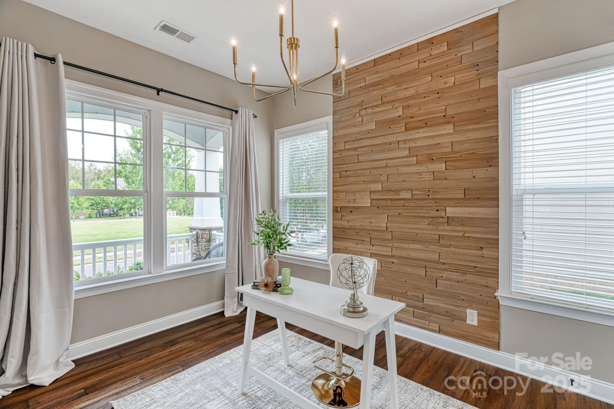 162 Golden View Drive