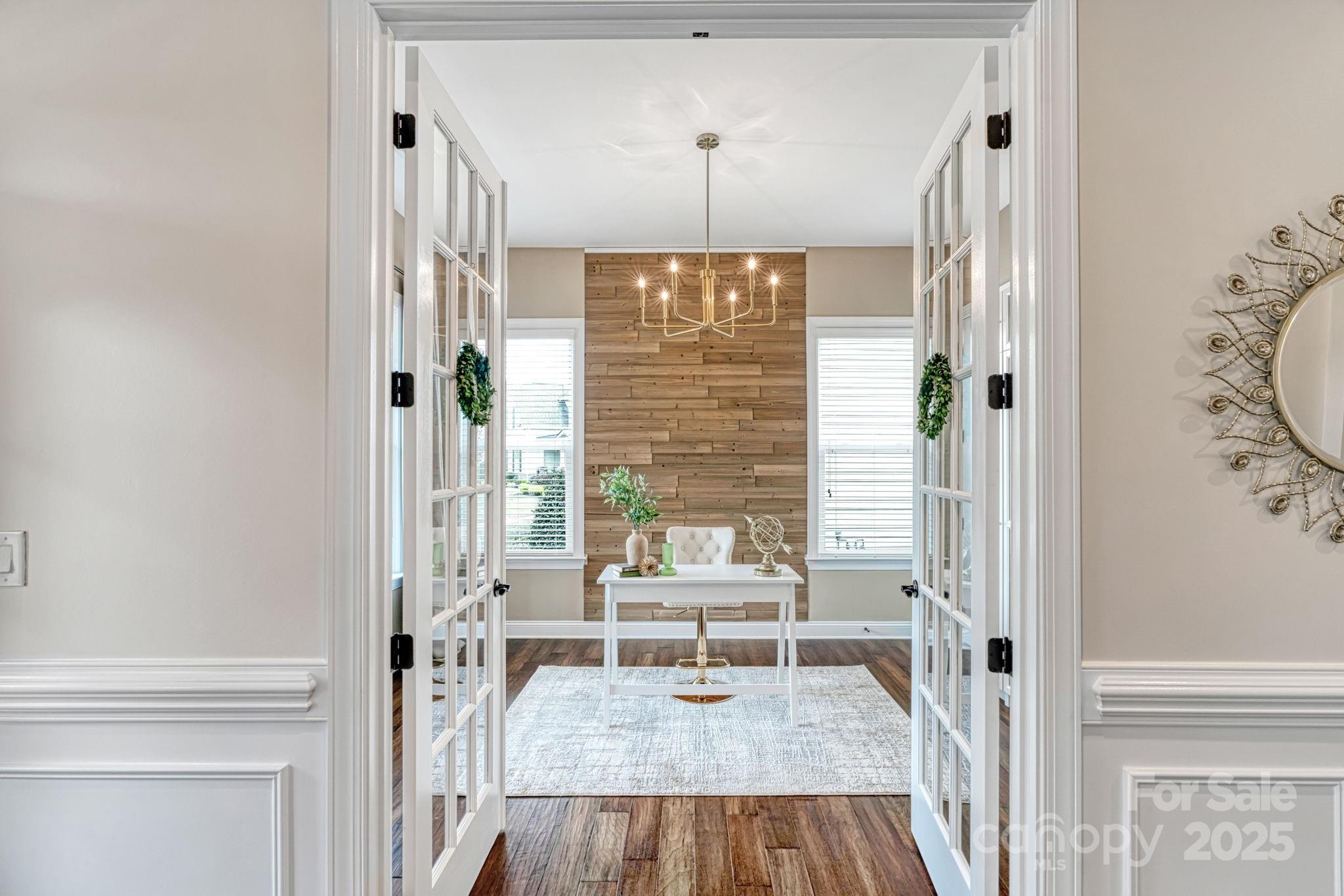 162 Golden View Drive