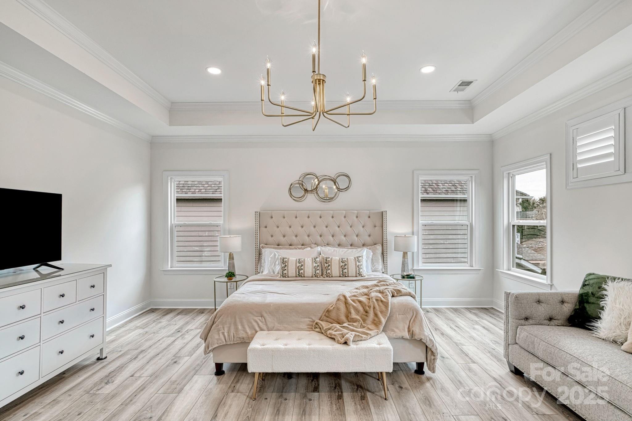 162 Golden View Drive