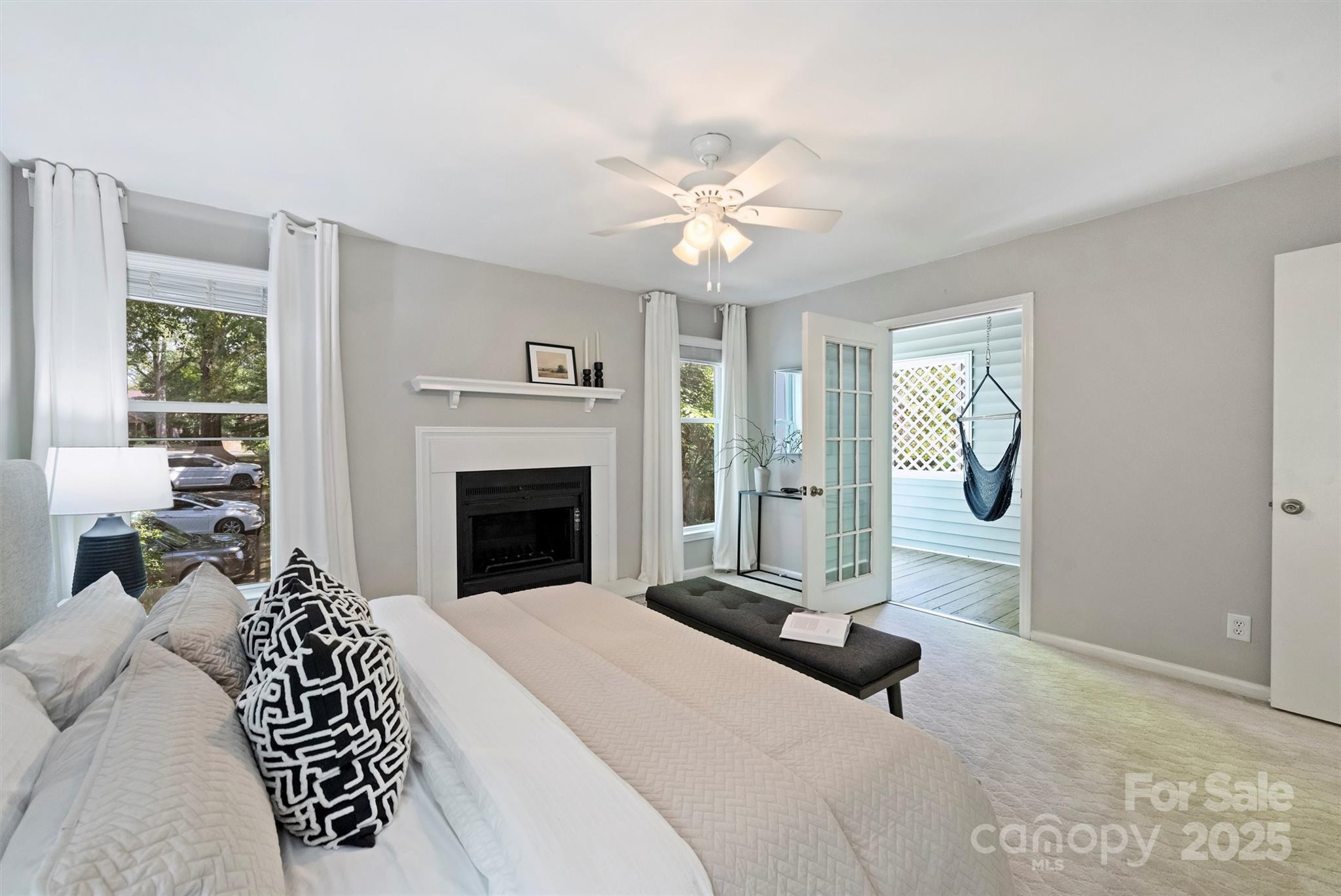 430 Queens Road Unit: 712