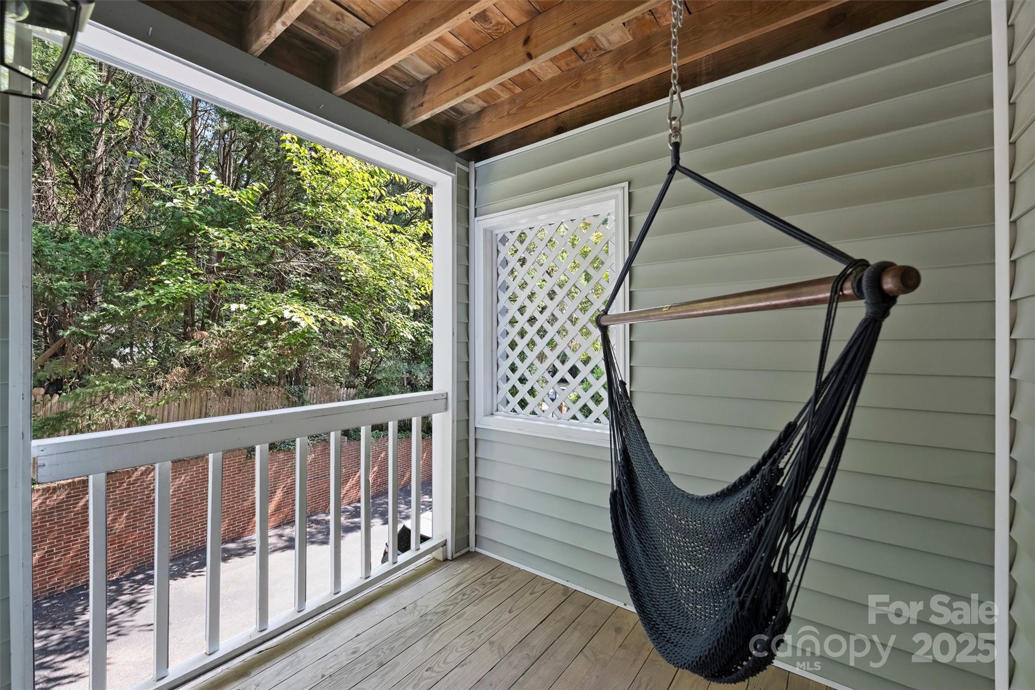 430 Queens Road Unit: 712