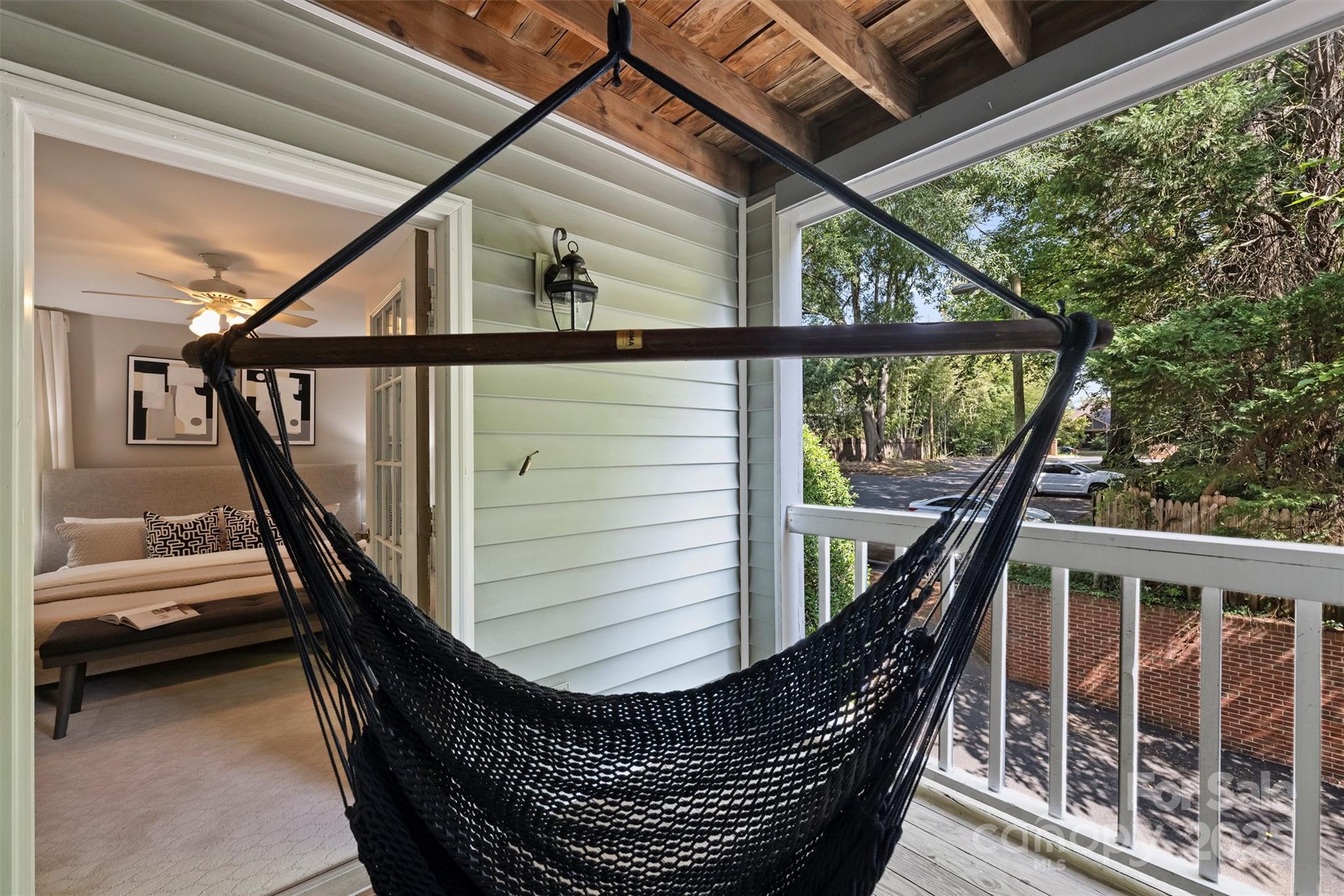 430 Queens Road Unit: 712