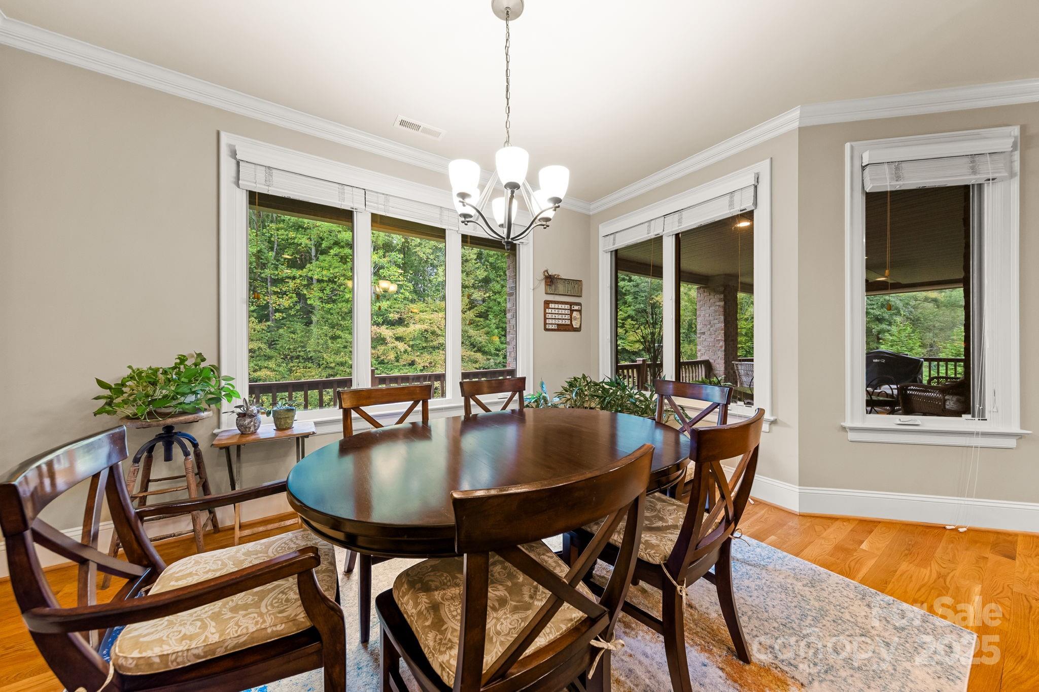 1763 Mount Carmel Circle