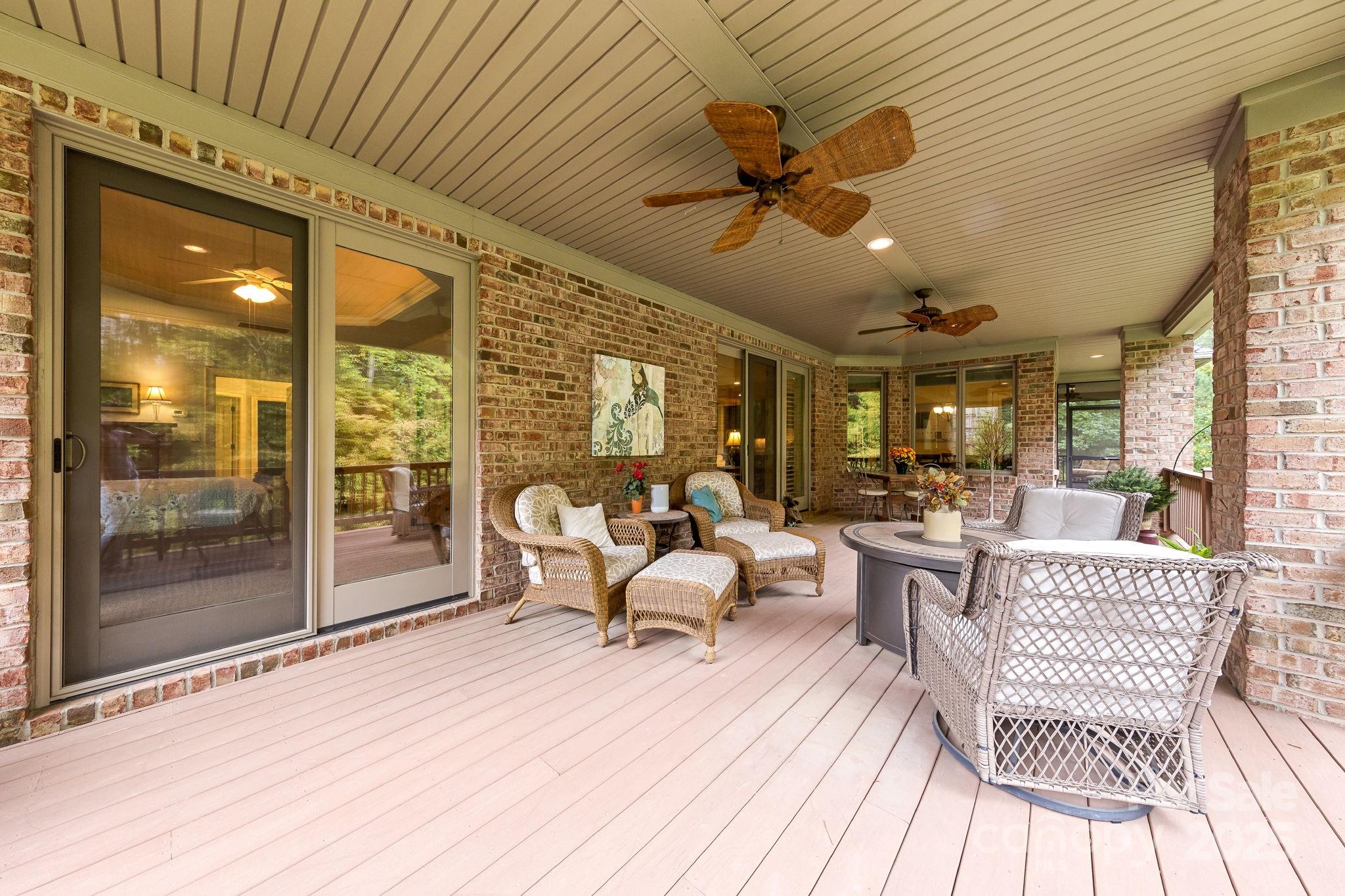 1763 Mount Carmel Circle