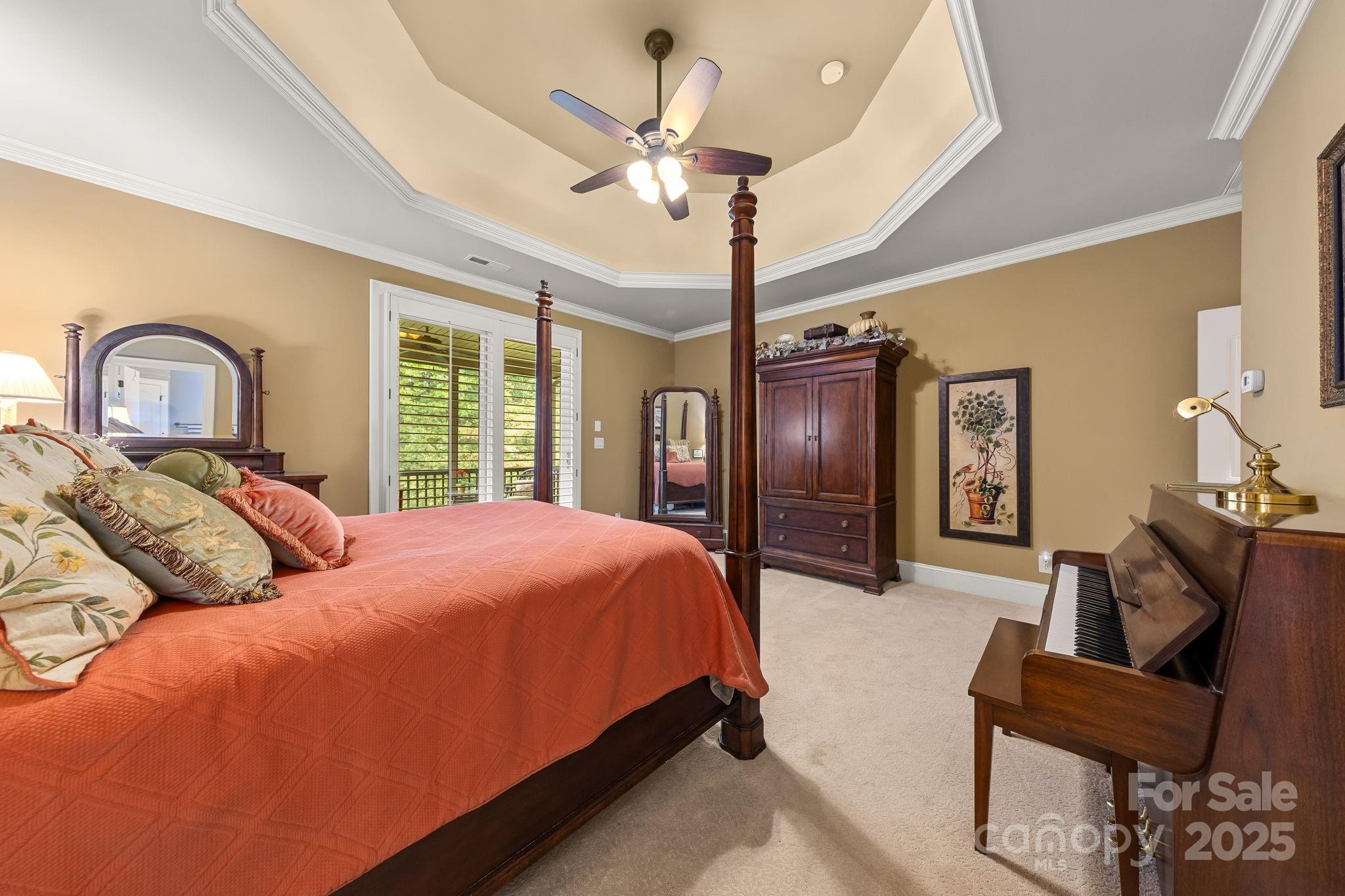 1763 Mount Carmel Circle