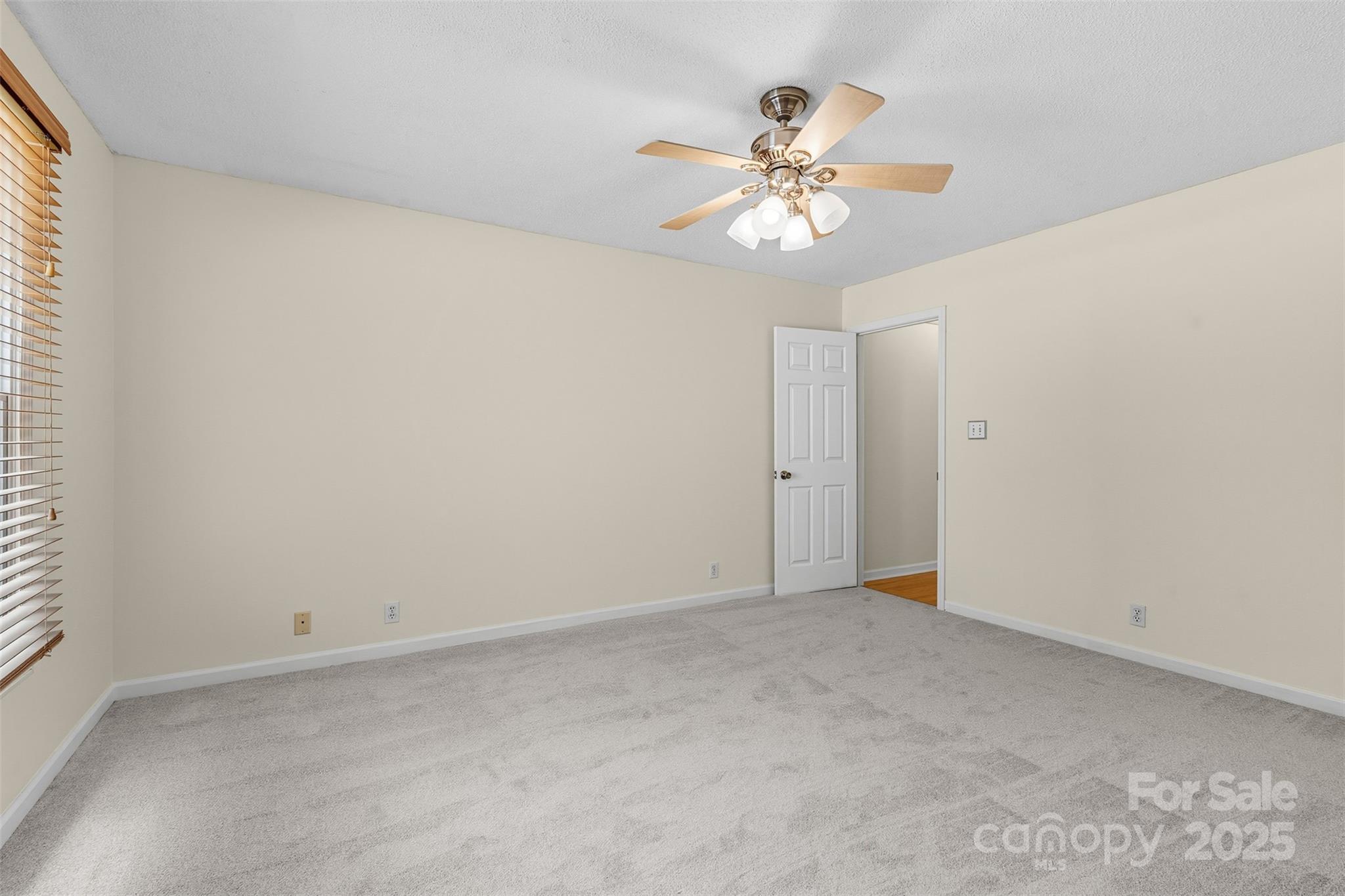 1305 Dunlap Roddey Road