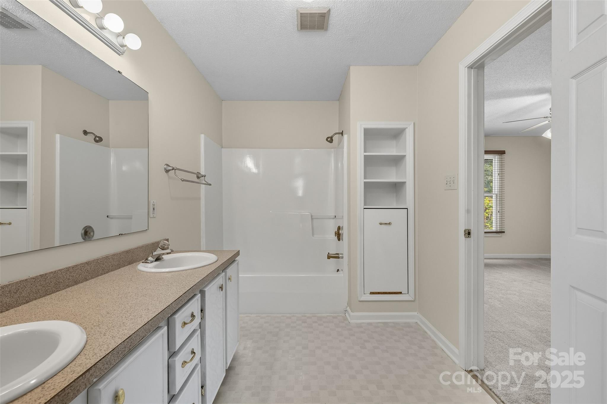 1305 Dunlap Roddey Road