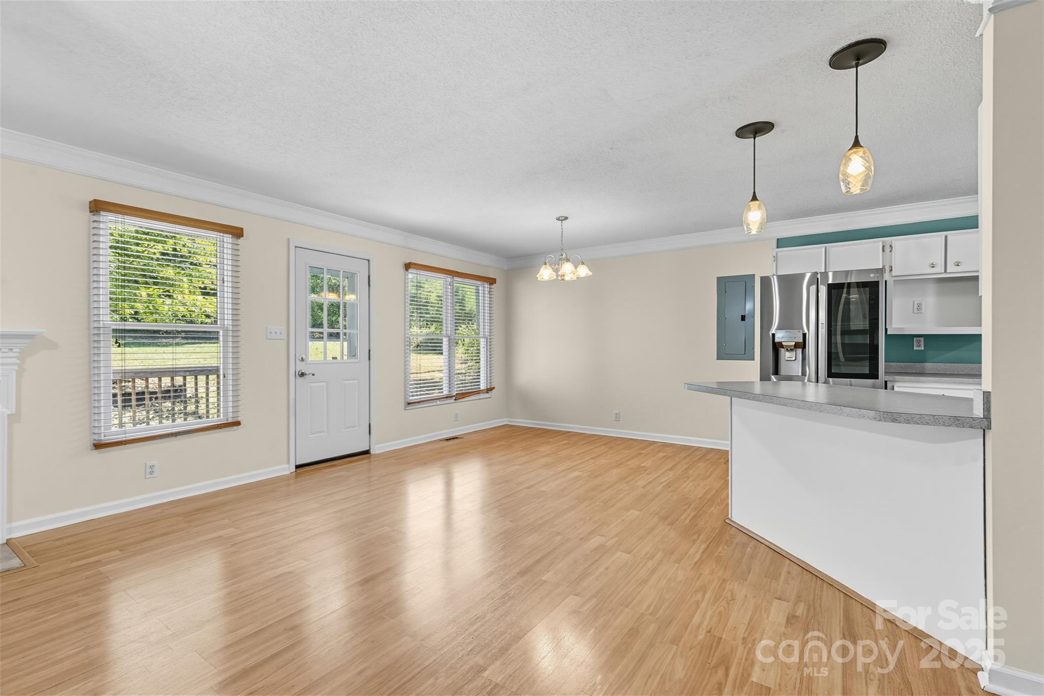 1305 Dunlap Roddey Road