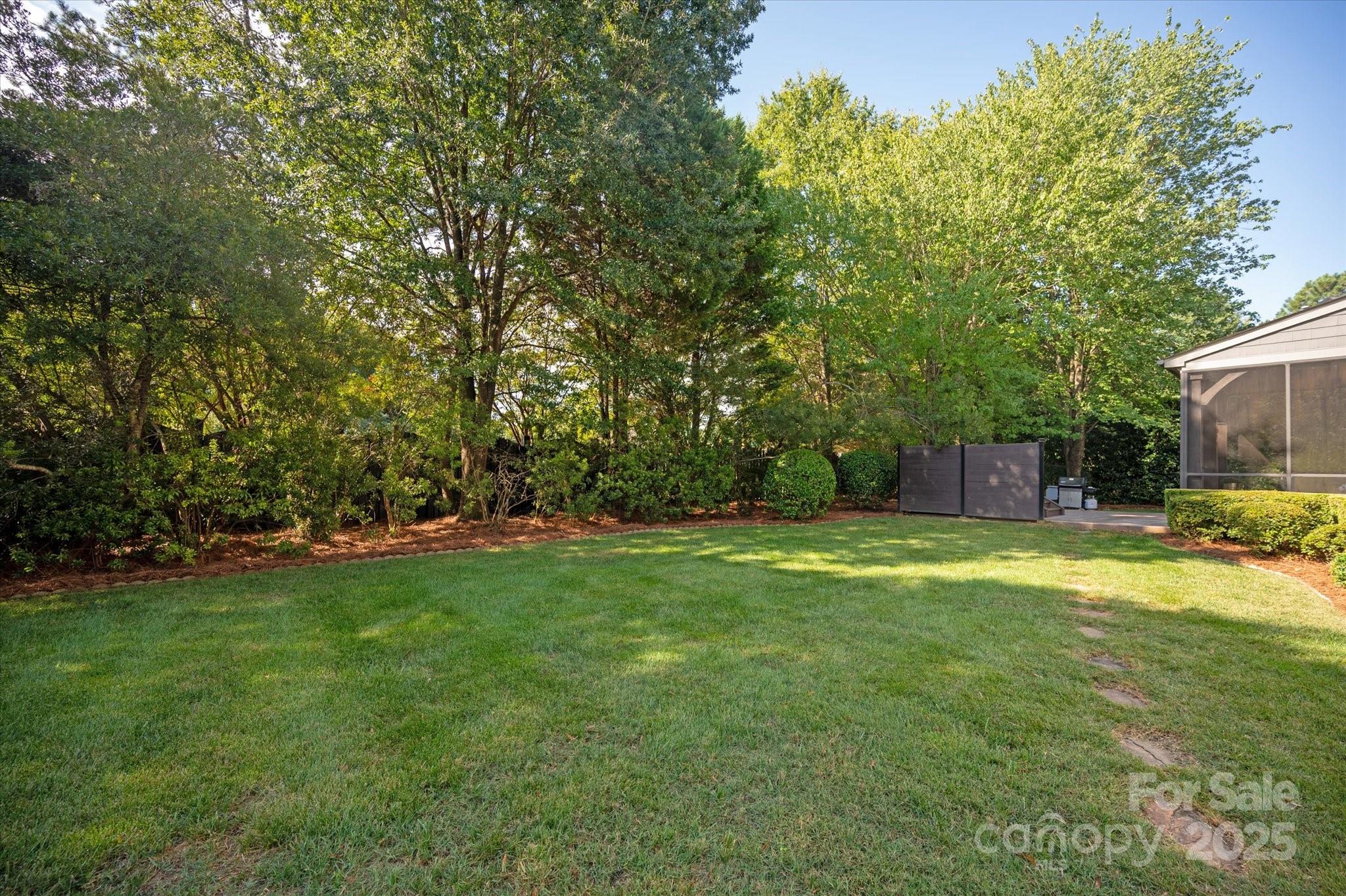 7911 Pemswood Street