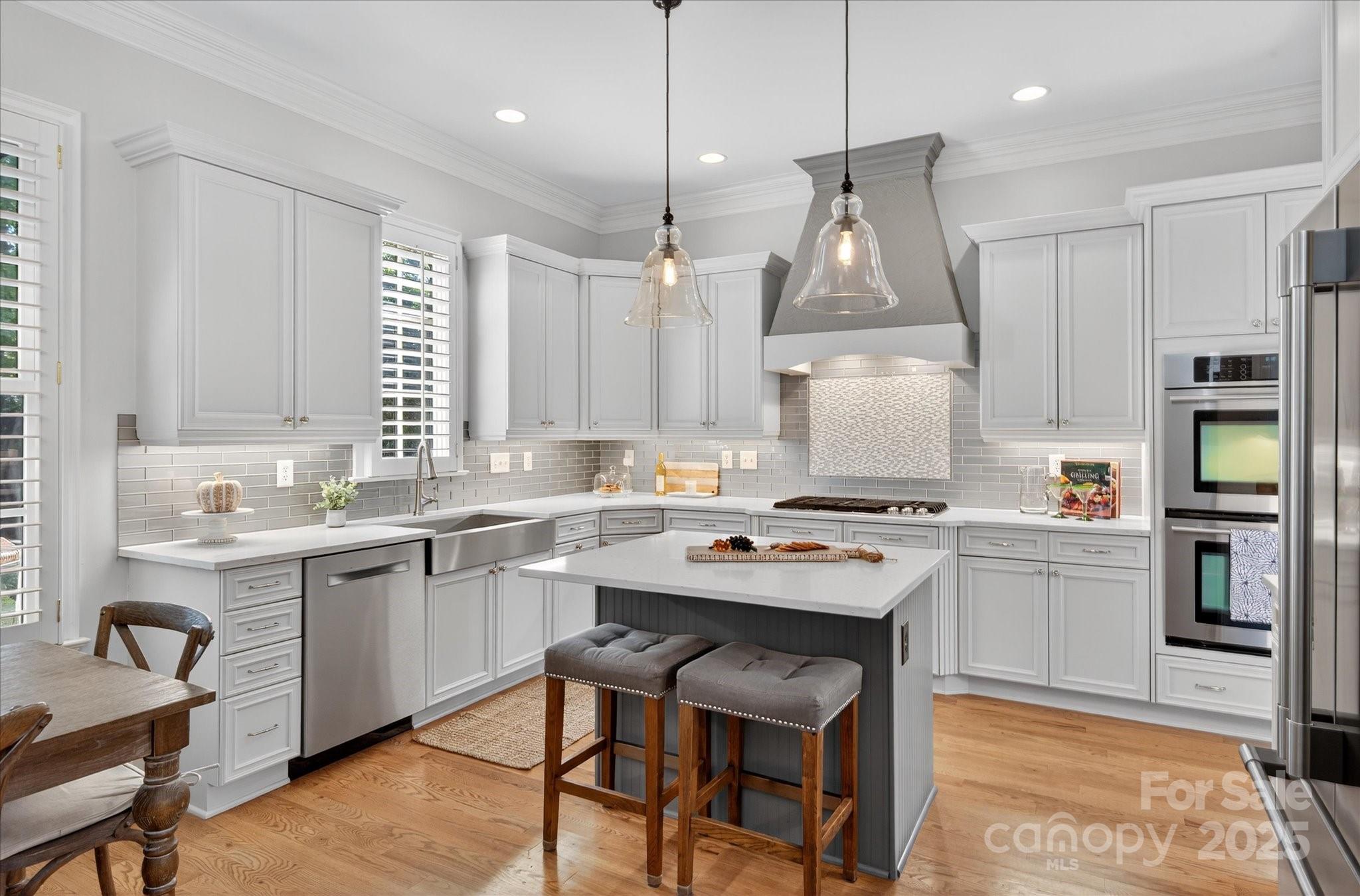 7911 Pemswood Street