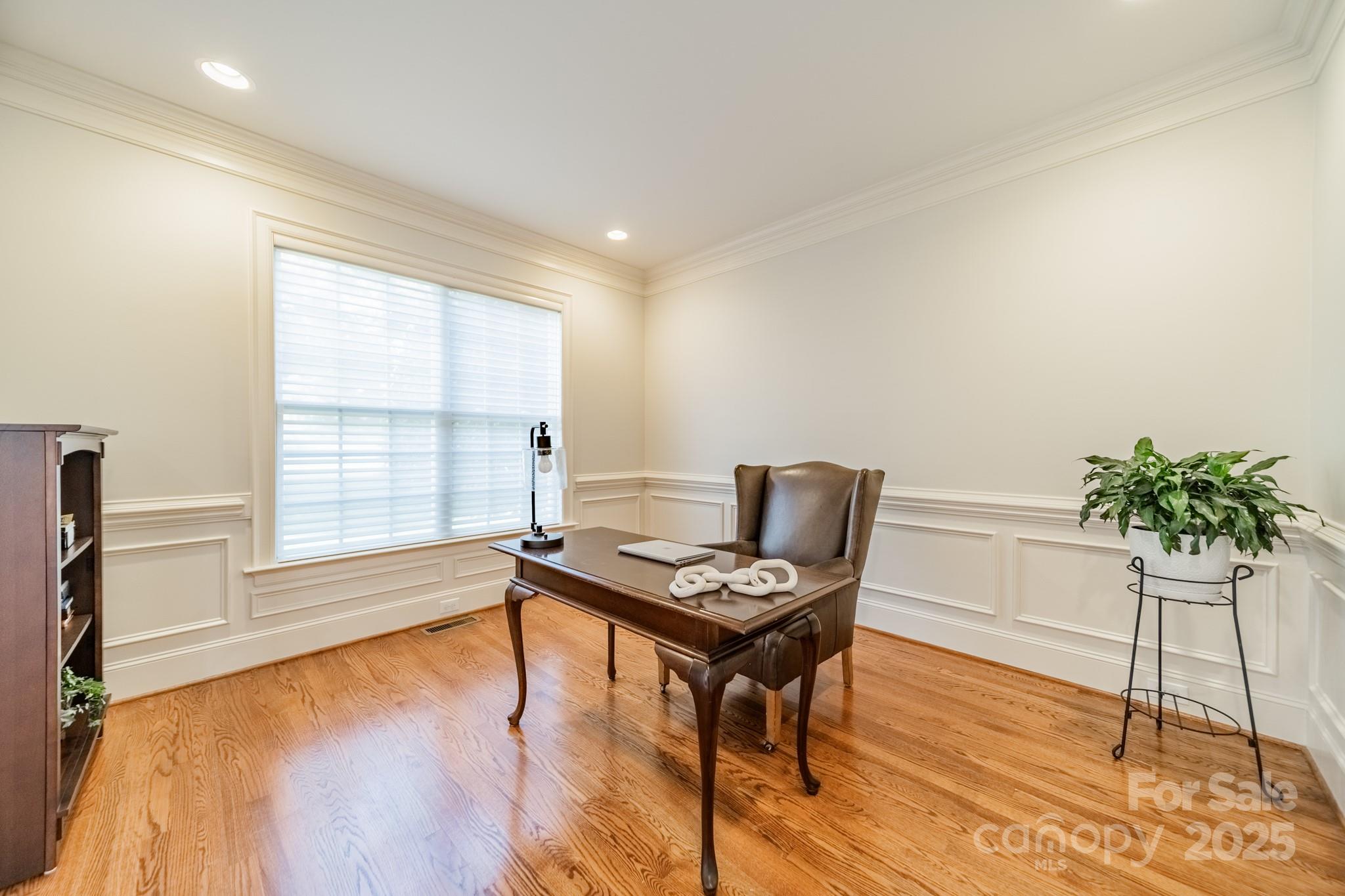 788 Portpatrick Place