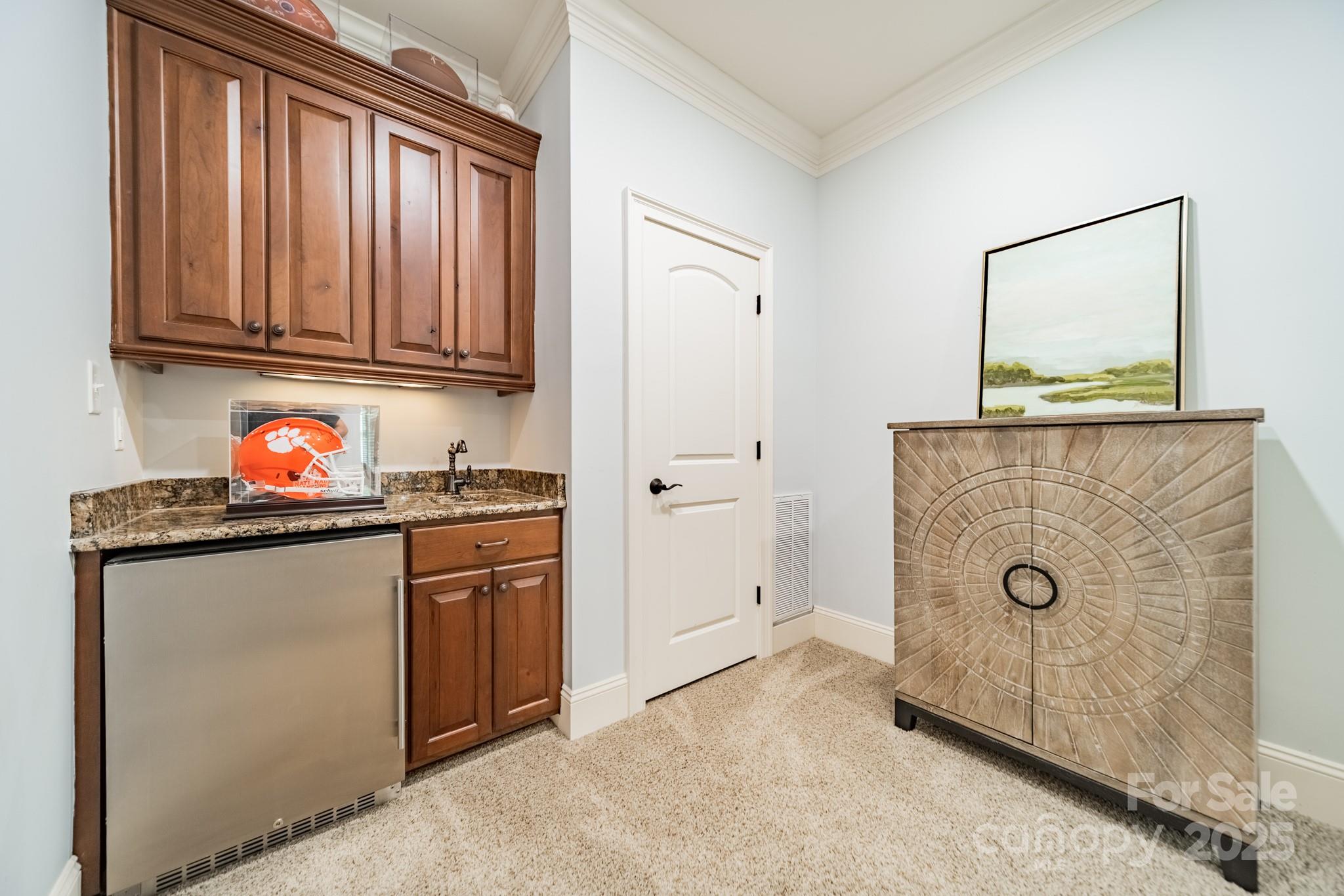 788 Portpatrick Place