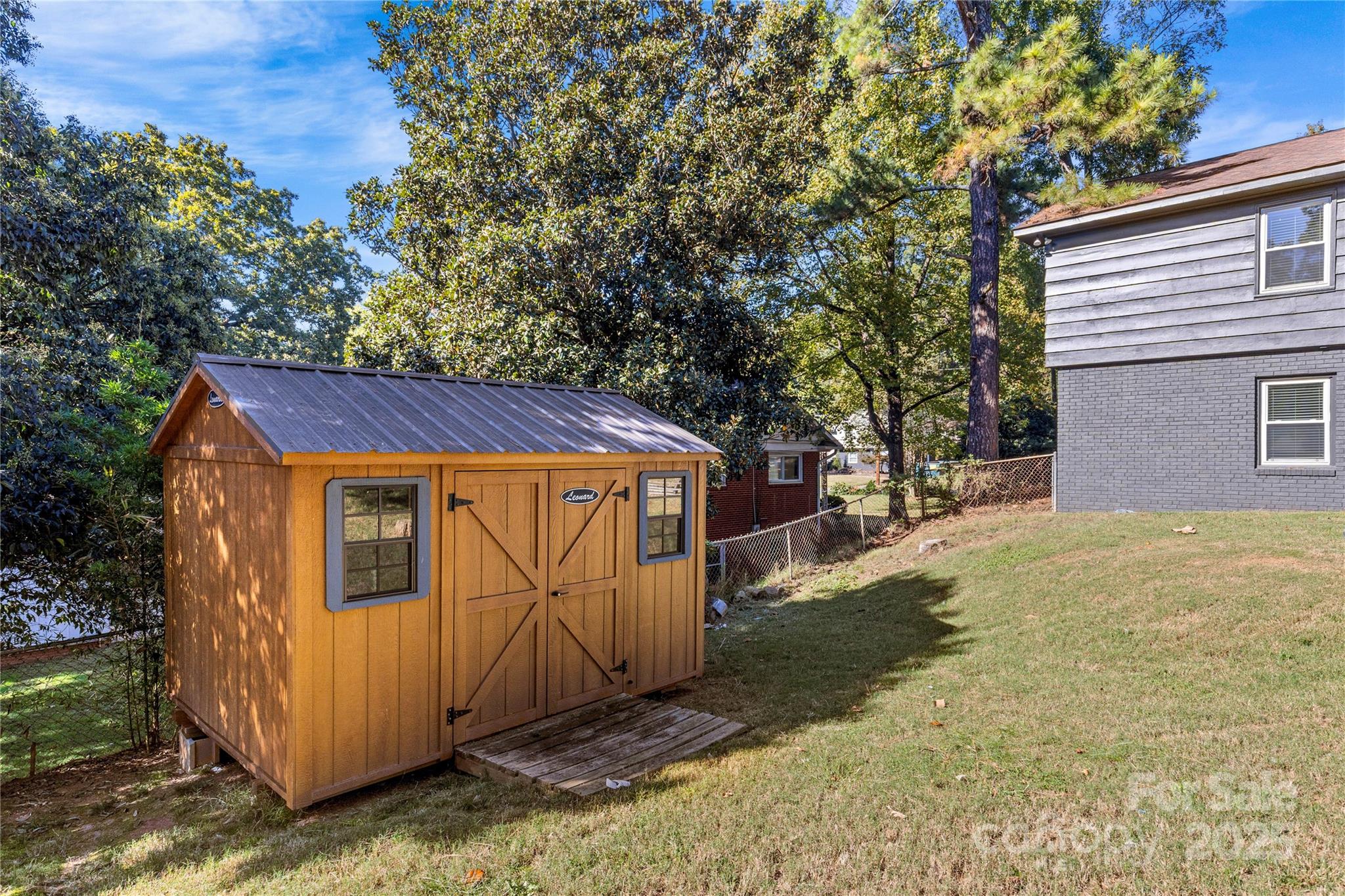 1830 Edgewater Drive