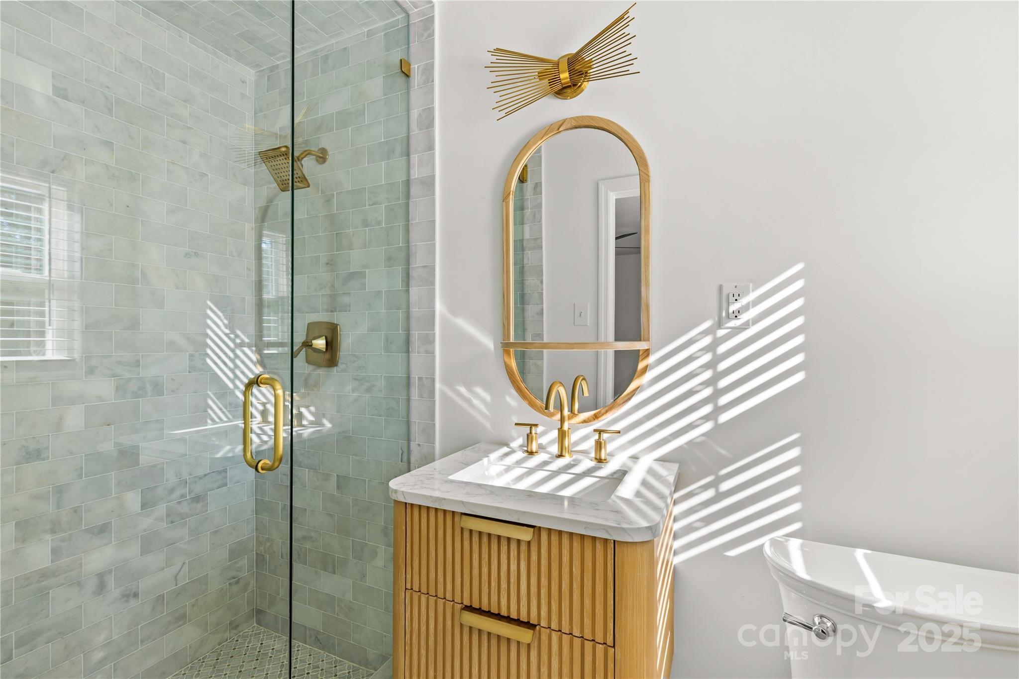 1830 Edgewater Drive