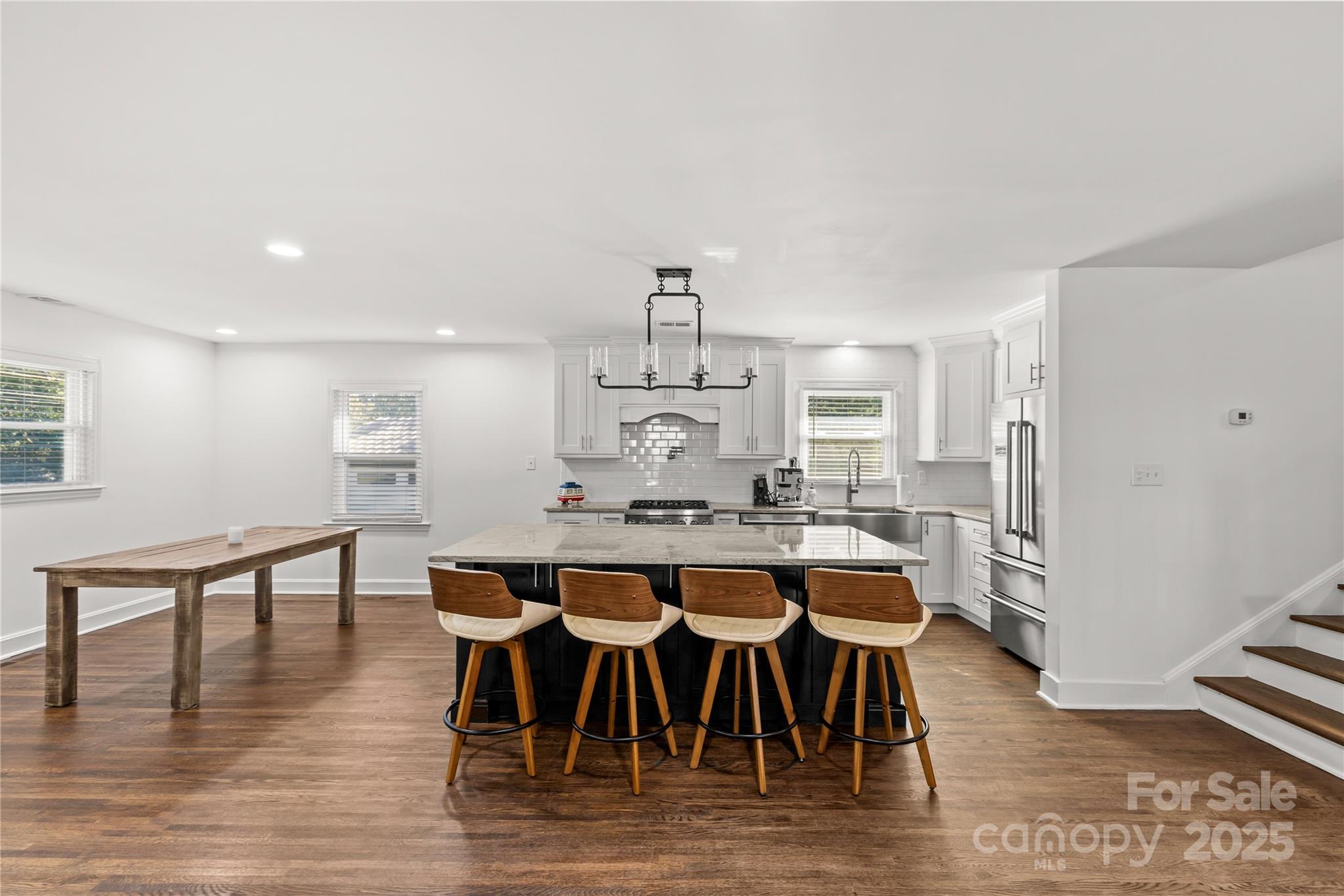 1830 Edgewater Drive