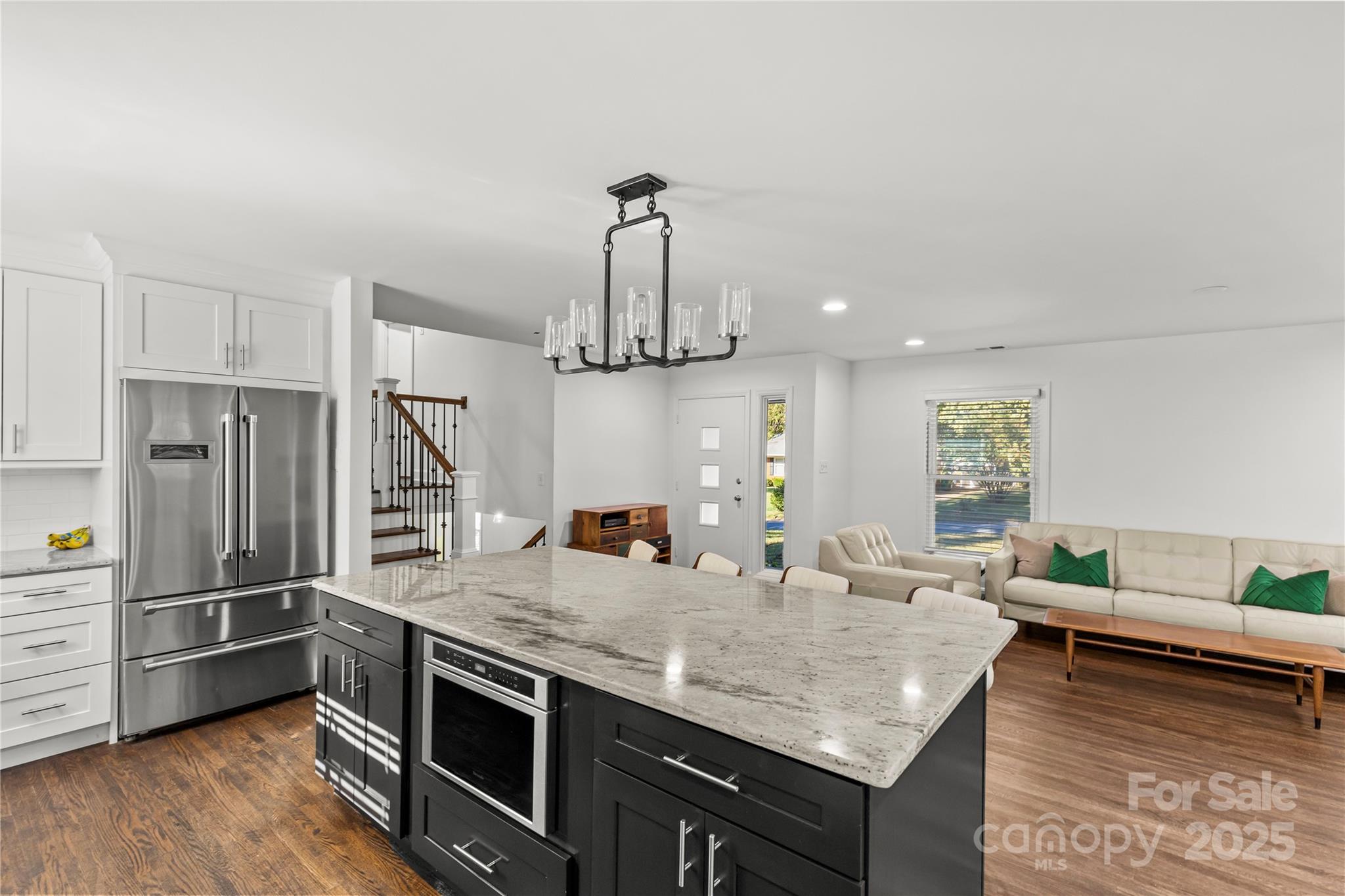 1830 Edgewater Drive