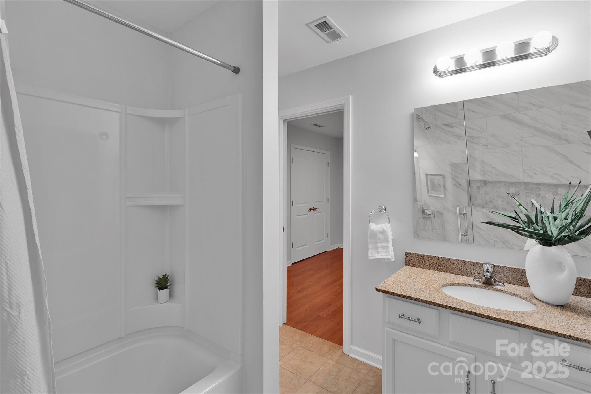 226 Bubbling Well Road