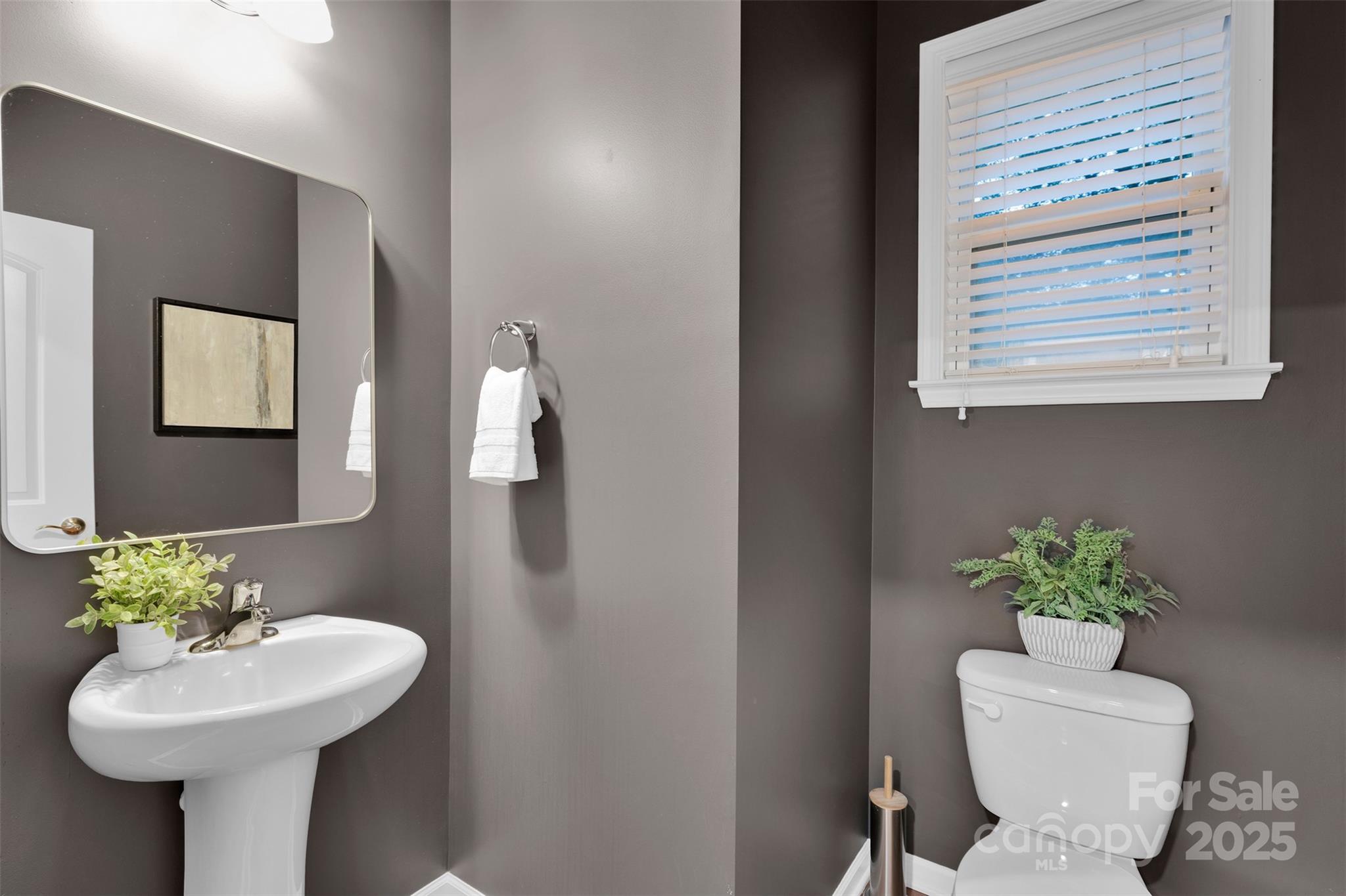 226 Bubbling Well Road