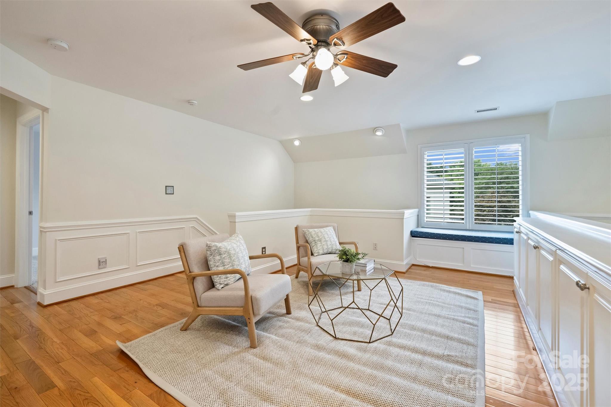 8915 Challis Hill Lane