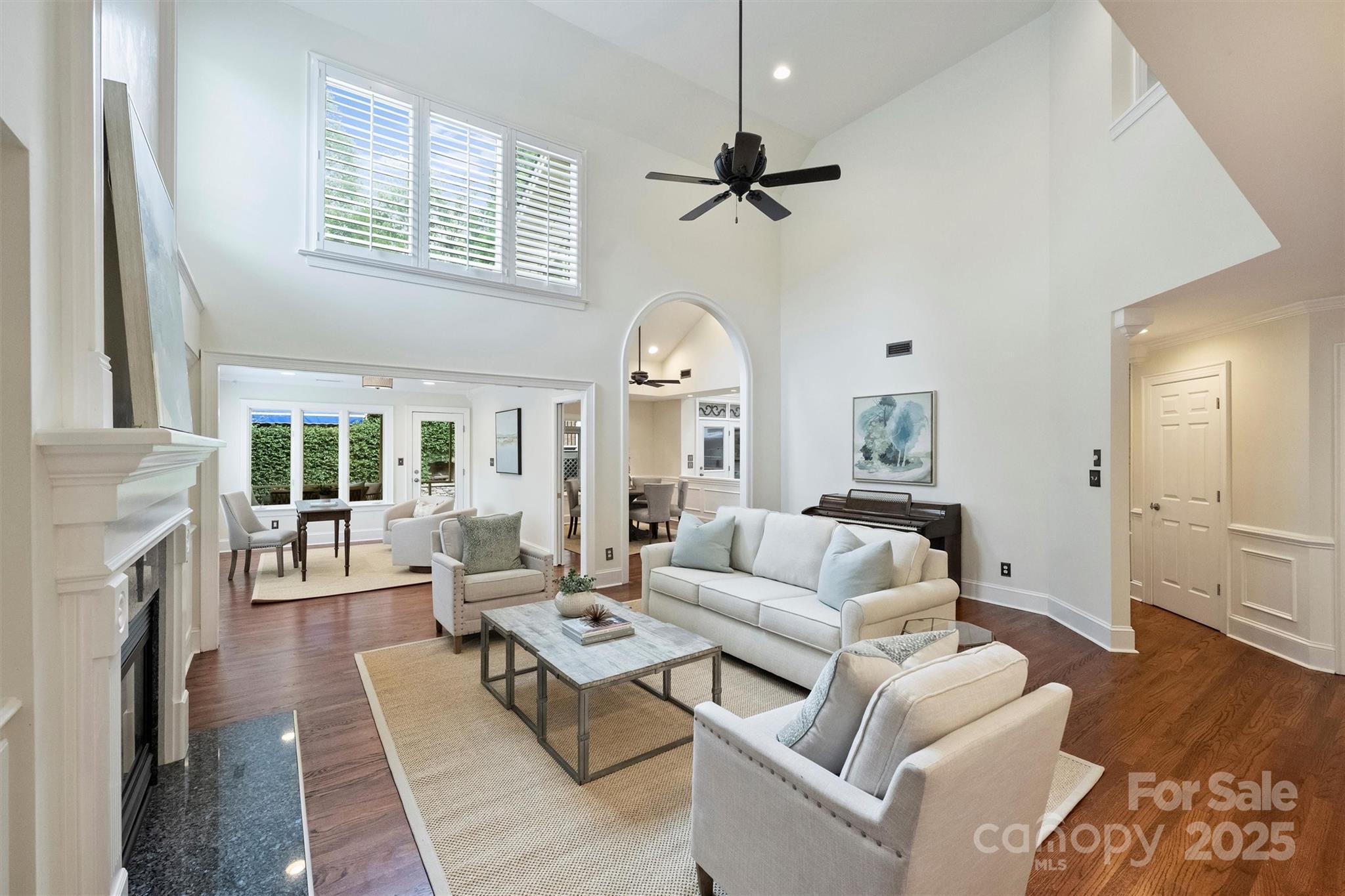 8915 Challis Hill Lane