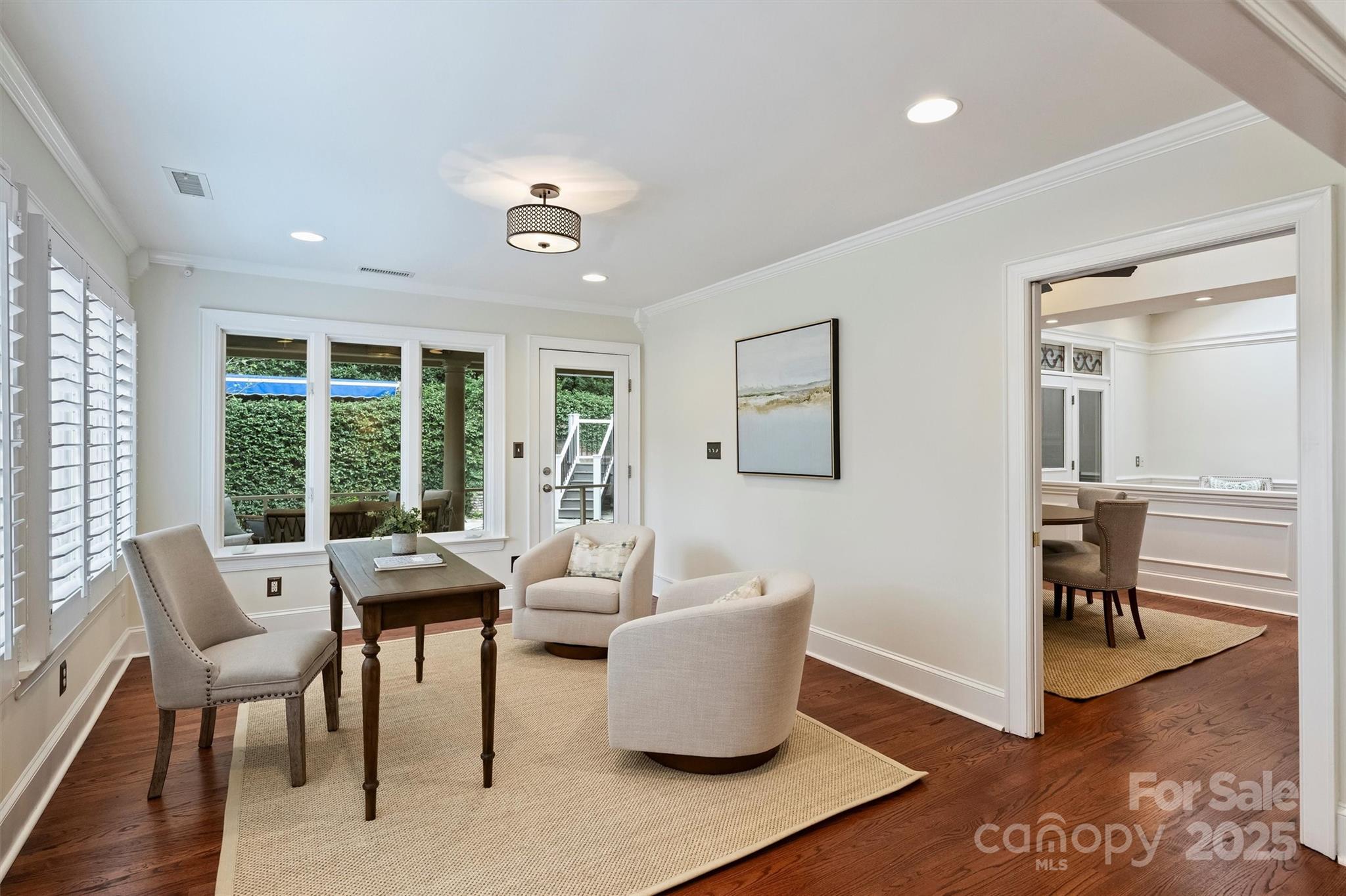 8915 Challis Hill Lane