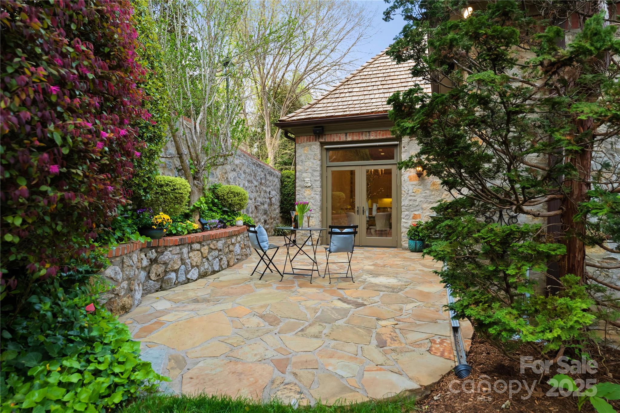 2415 La Maison Drive