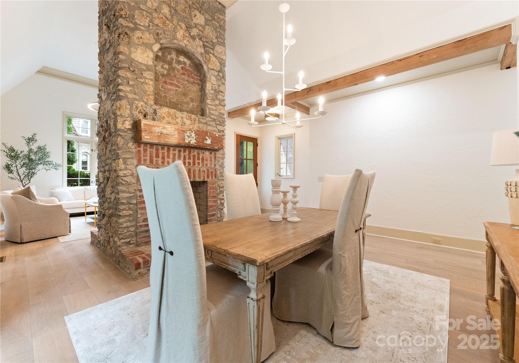 2415 La Maison Drive