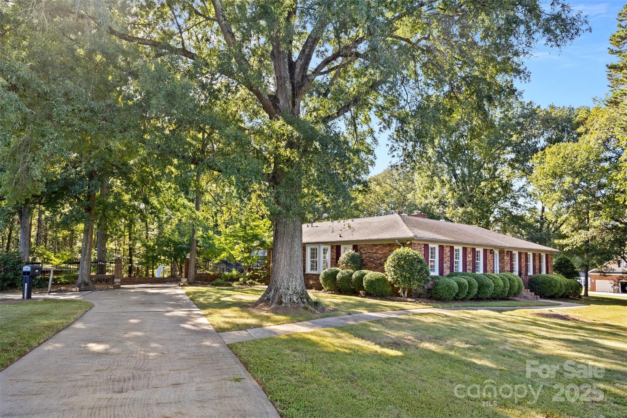 10935 Harrisburg Road