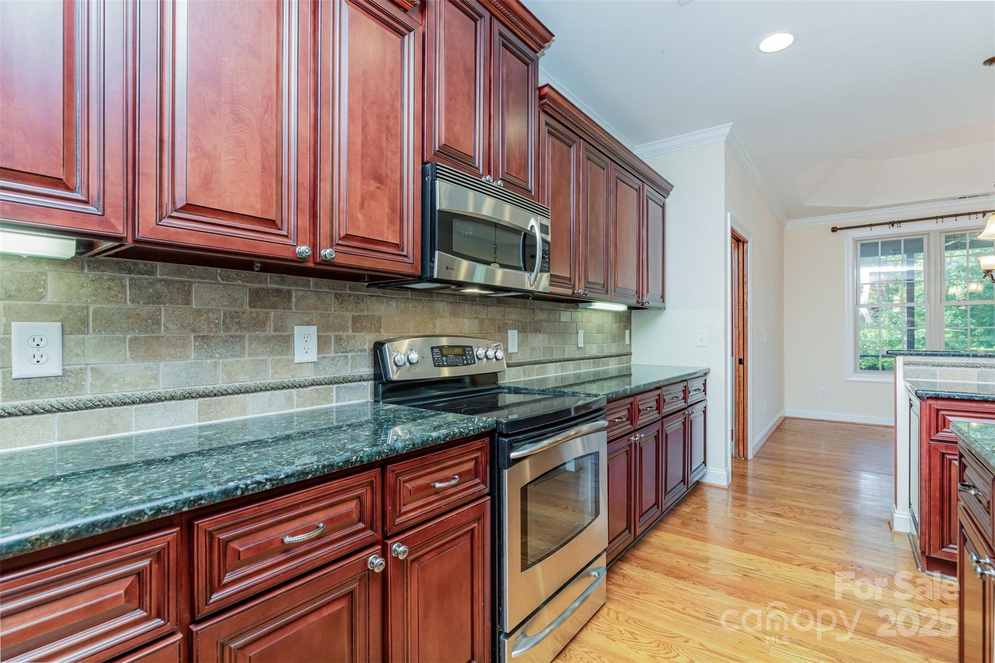 7116 Spruce Pine Trail